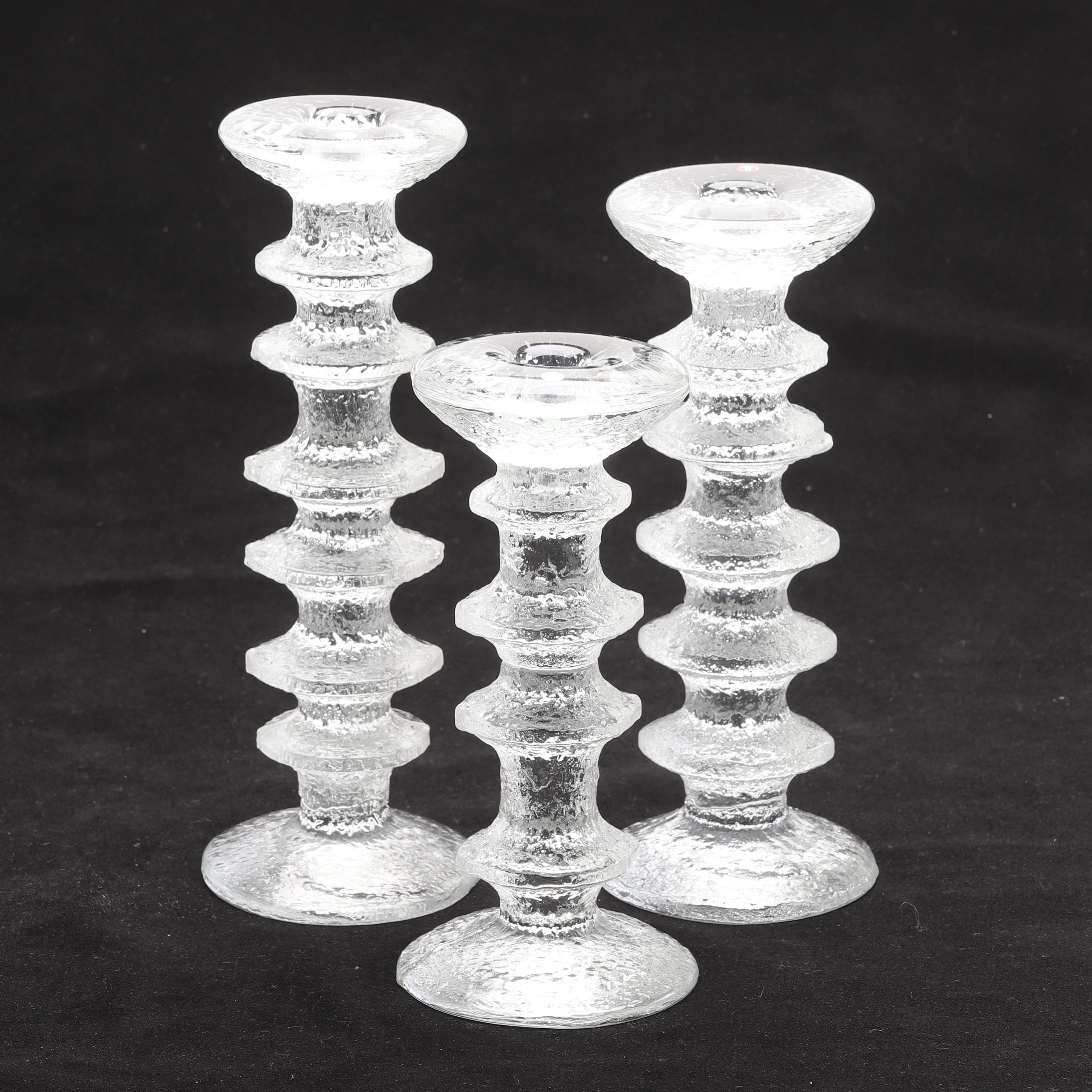 TIMO SARPANEVA. Ljusstakar, 3 stycken, "Festivo", Iittala, Finland.