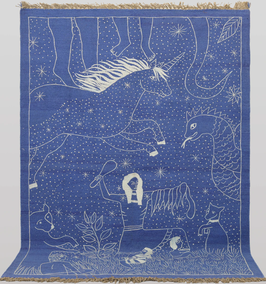 MATTA, Kelim med handbroderad dekor, cirka 180 x 122 cm.