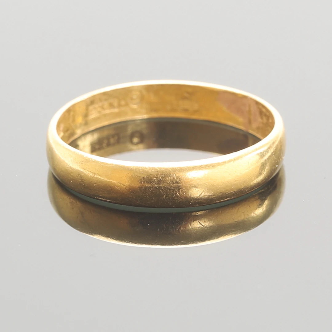 RING, 23 k guld.
