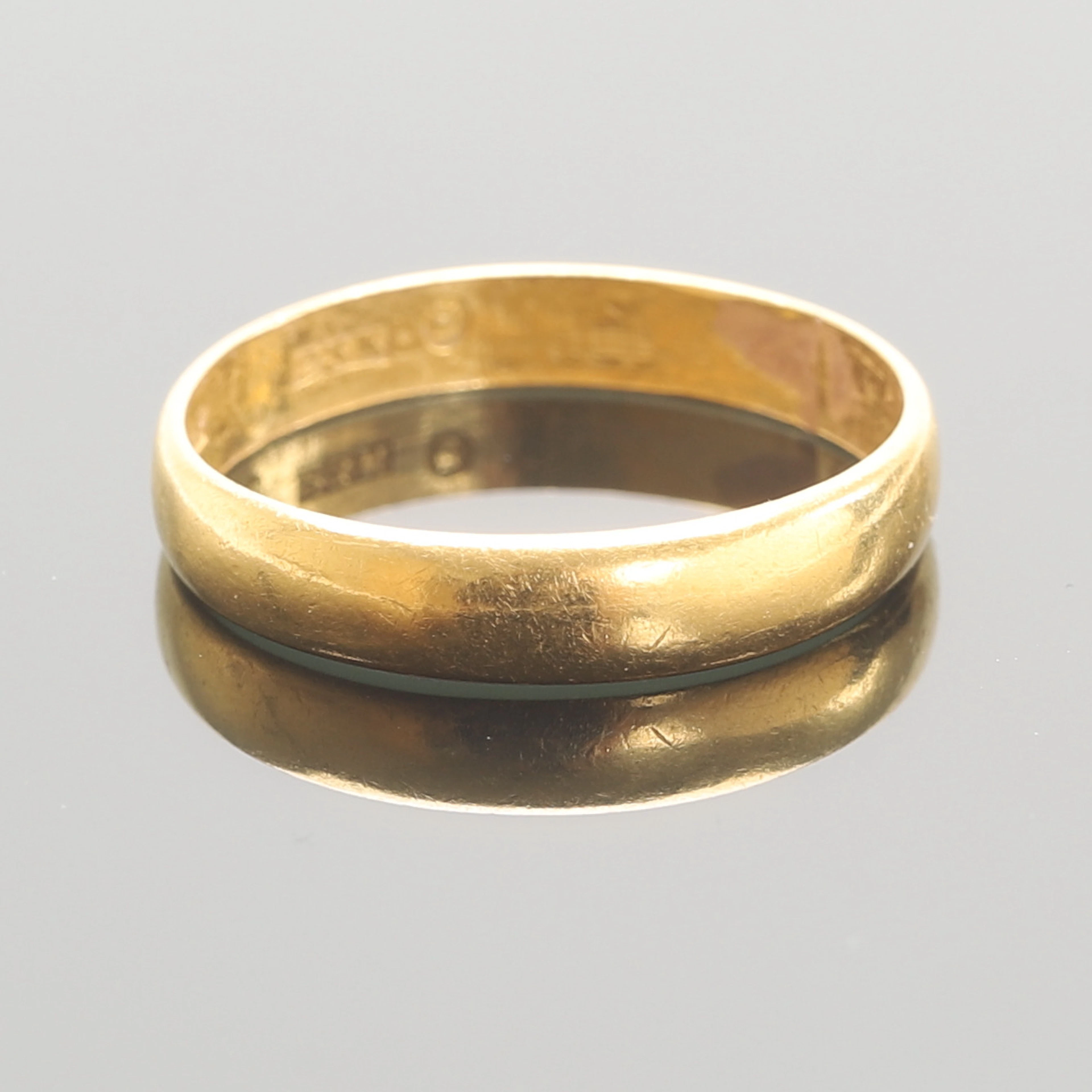 RING, 23 k guld.