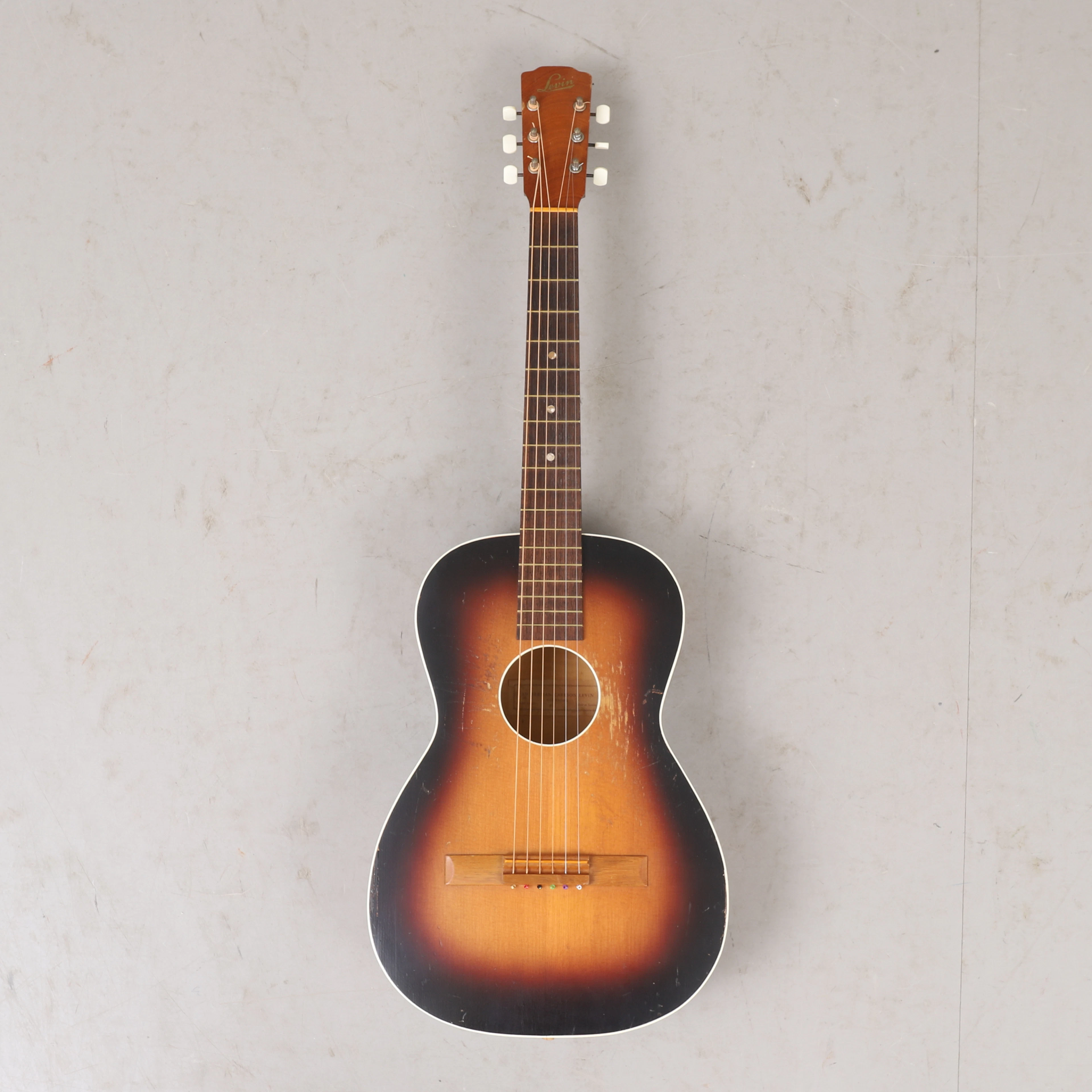 GITARR, akustisk, Levin.