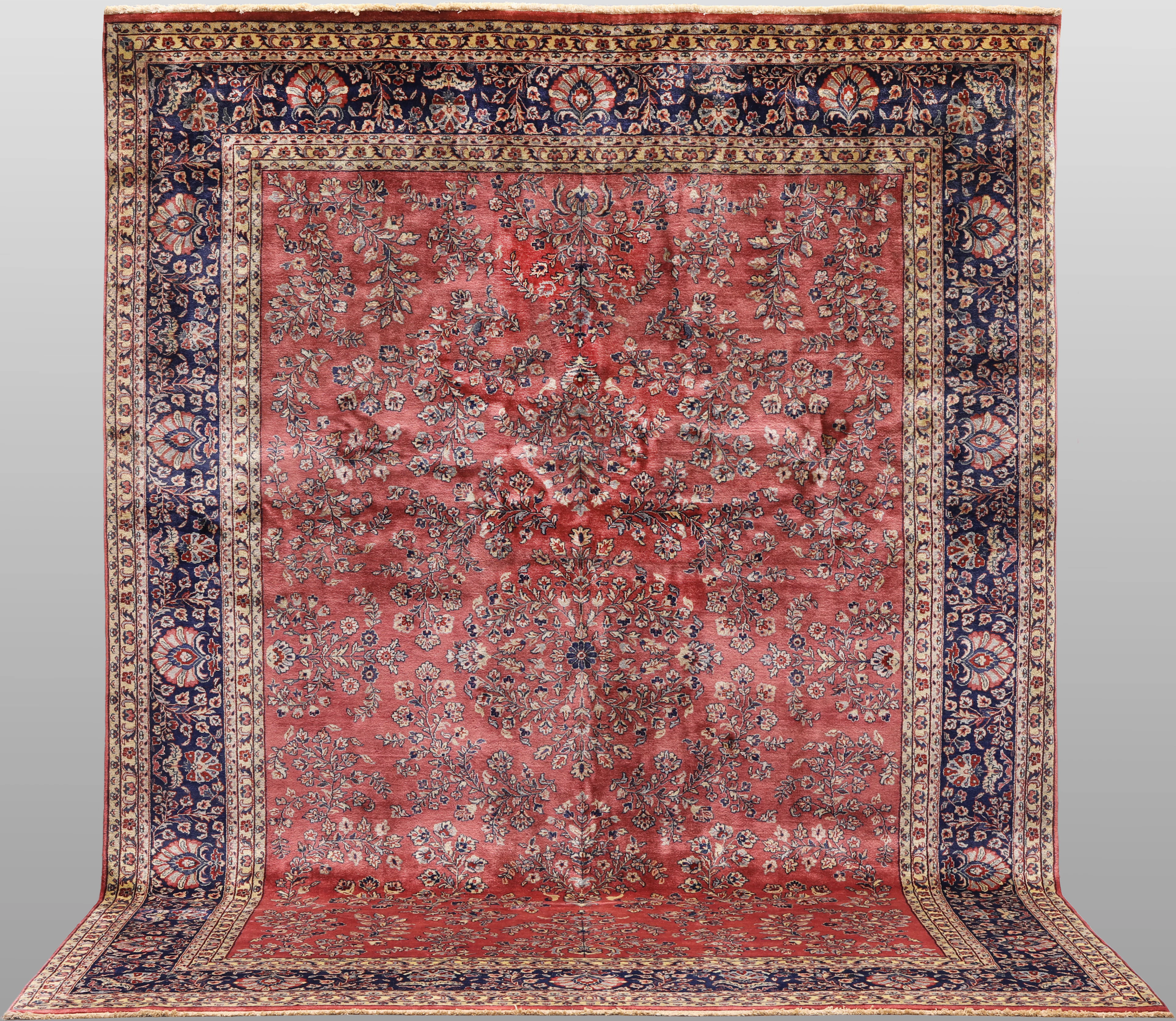 MATTA, orientalisk, s k amerikansk Saruk, cirka 350 x 250 cm.