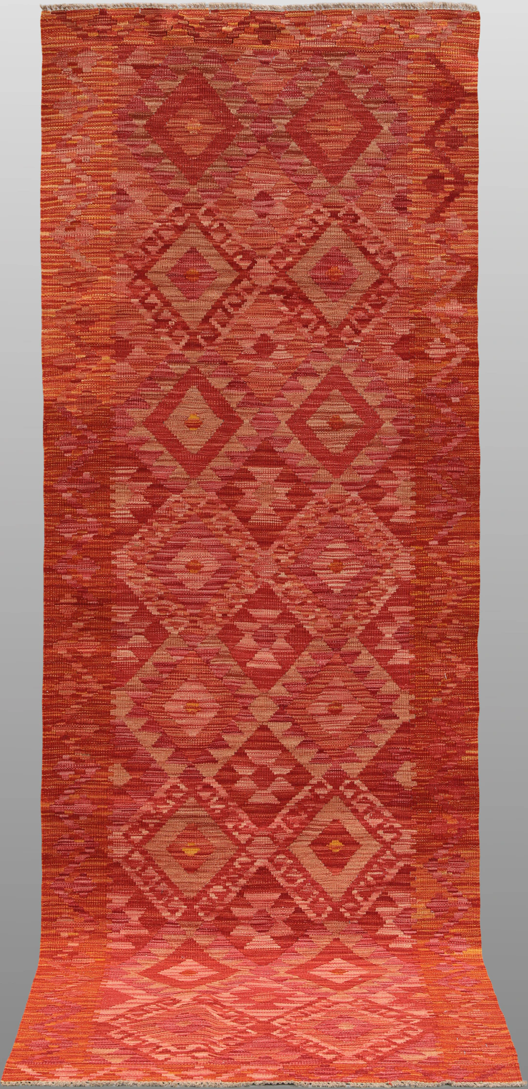 MATTA, gallerimodell, Kelim, cirka 241 x 85 cm.