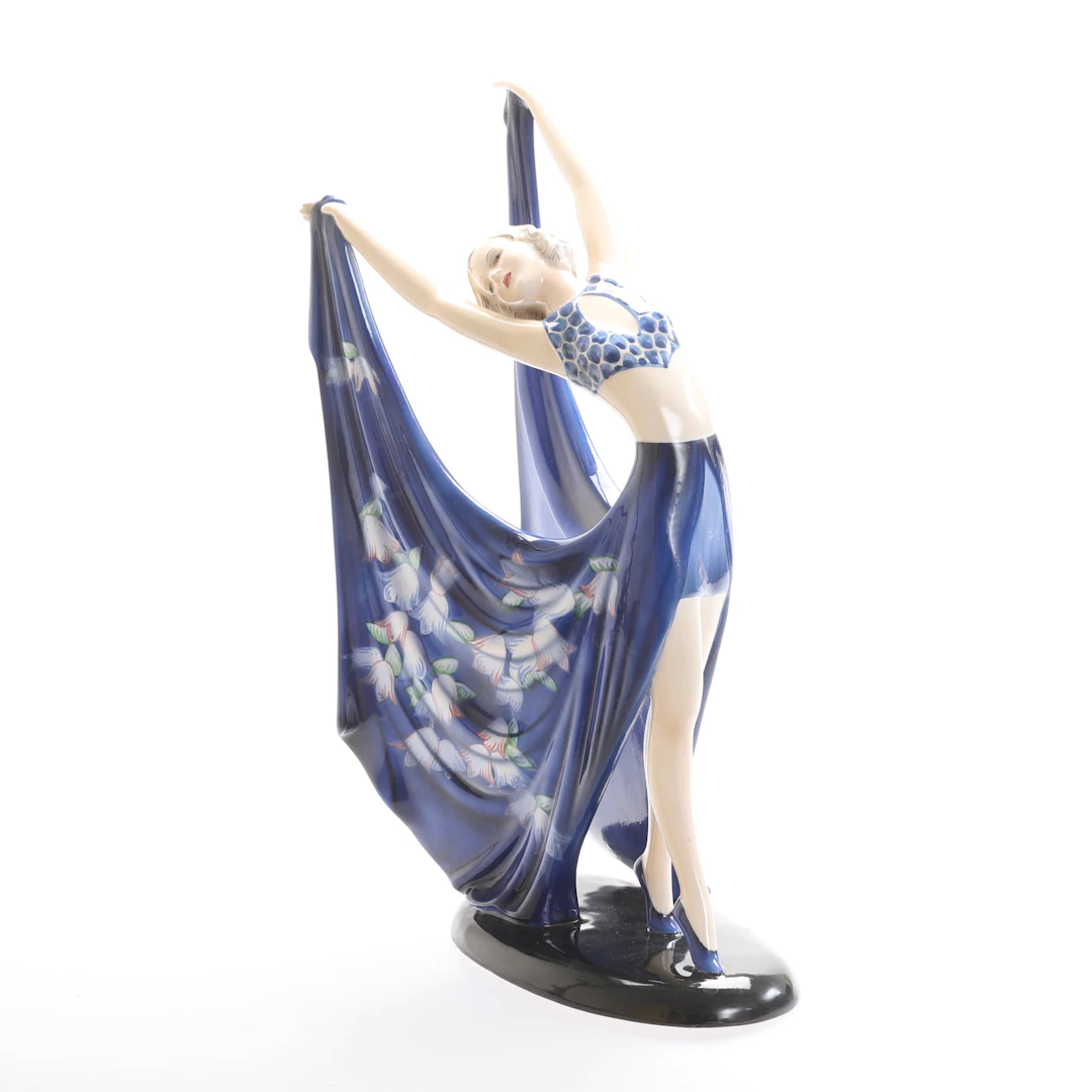FIGURIN, porslin, Goldscheider, modell 7195 Stephan Dakon 1935.