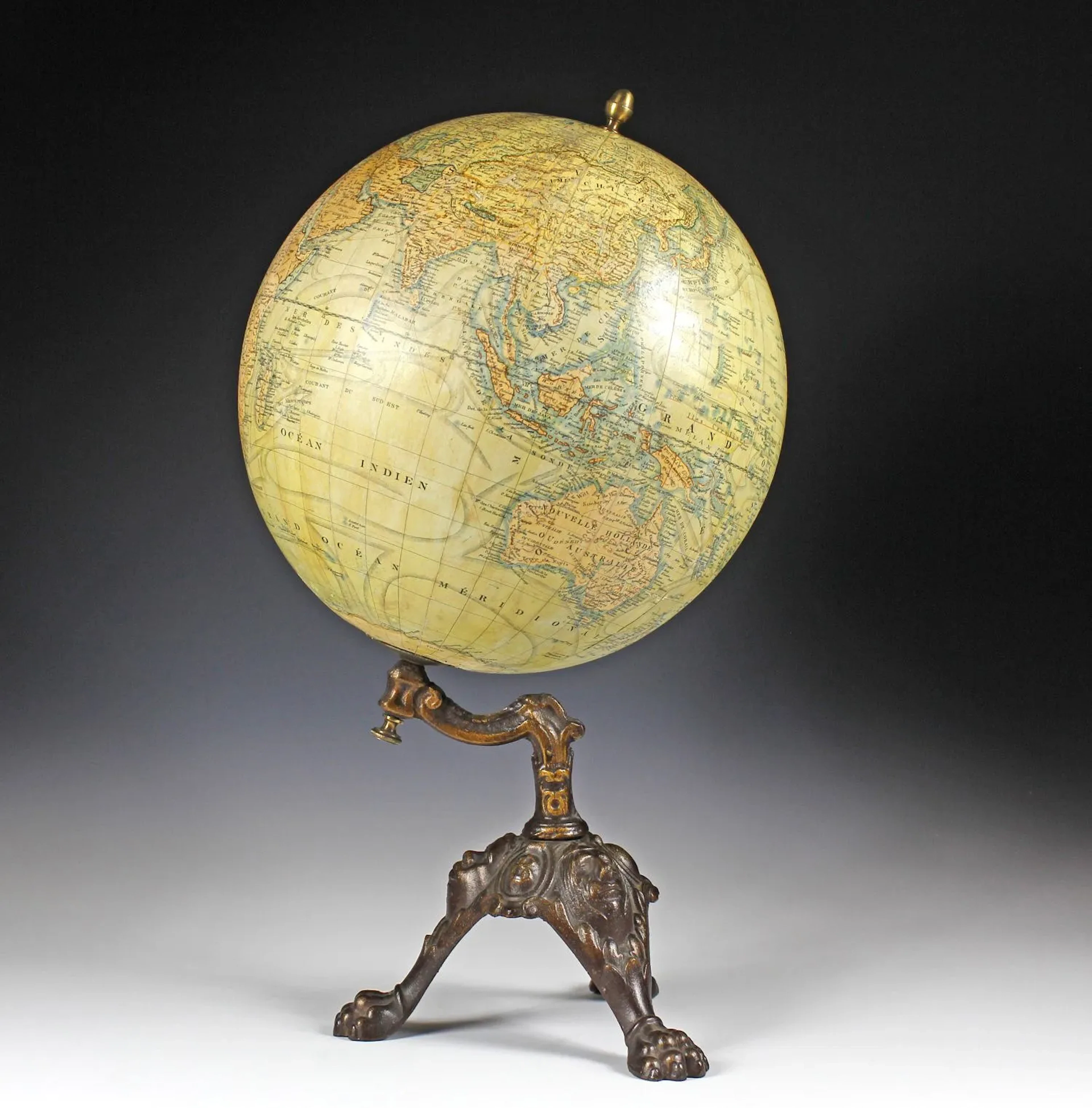 Globes & Astronomy