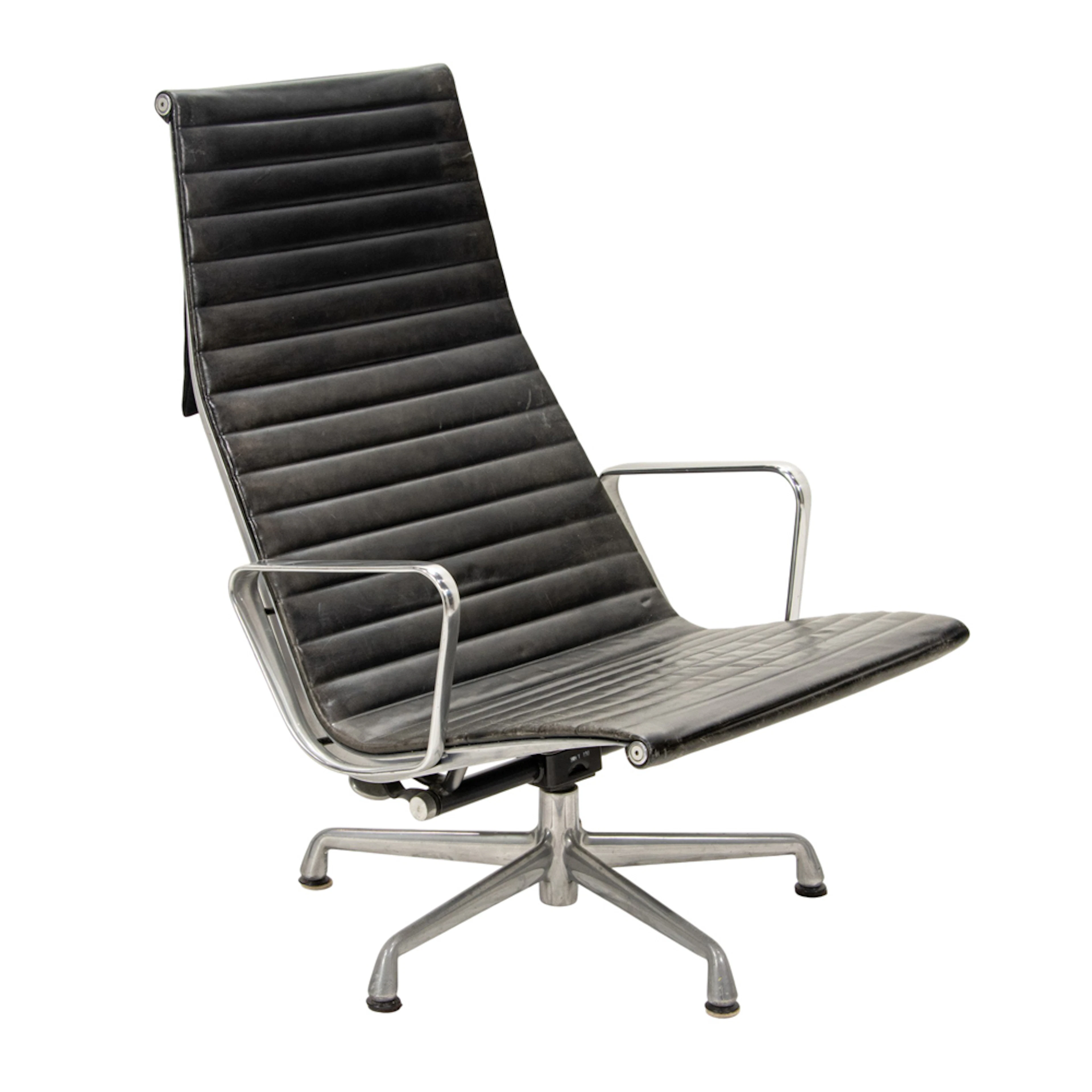 An Eames for Herman Miller Aluminum Group lounge chair