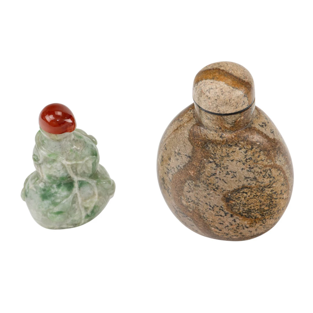 (lot of 2) Chinese stone snuff bottles