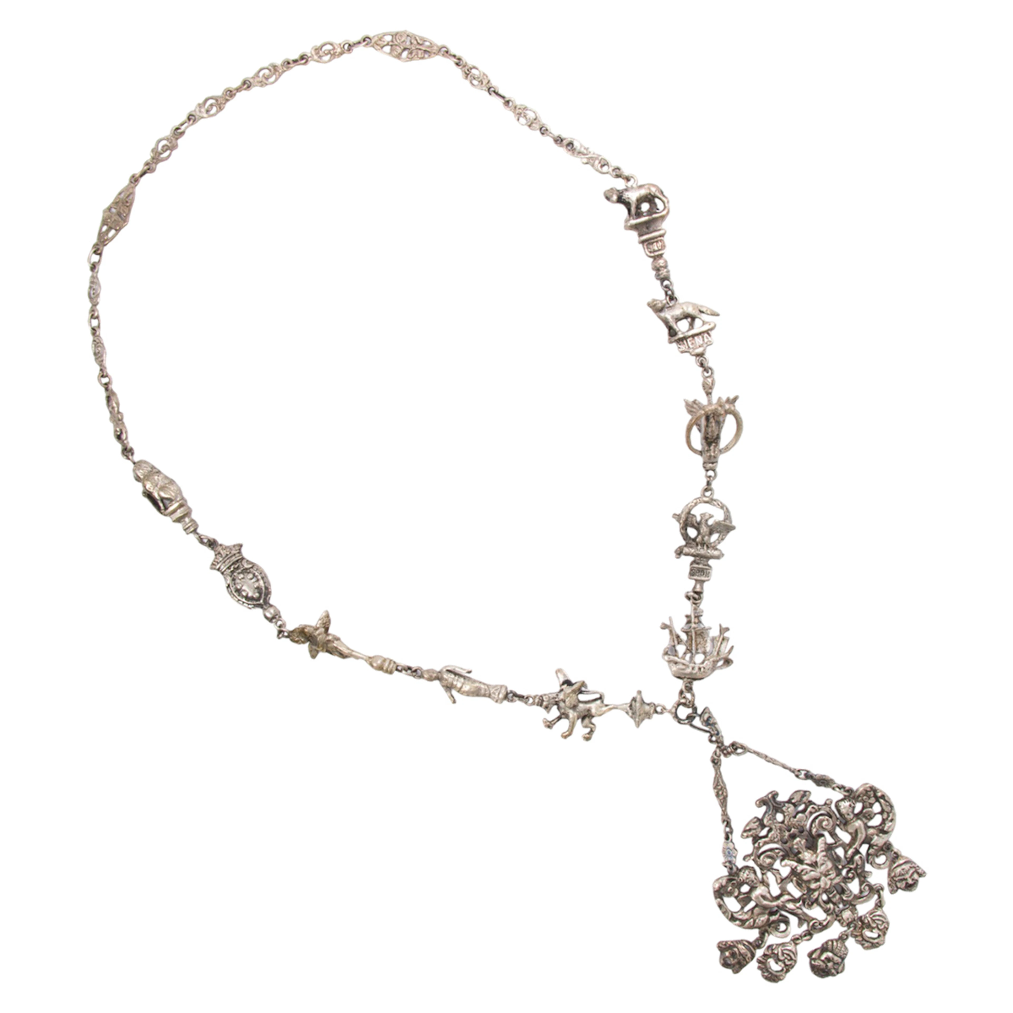 An Italian silver-tone necklace