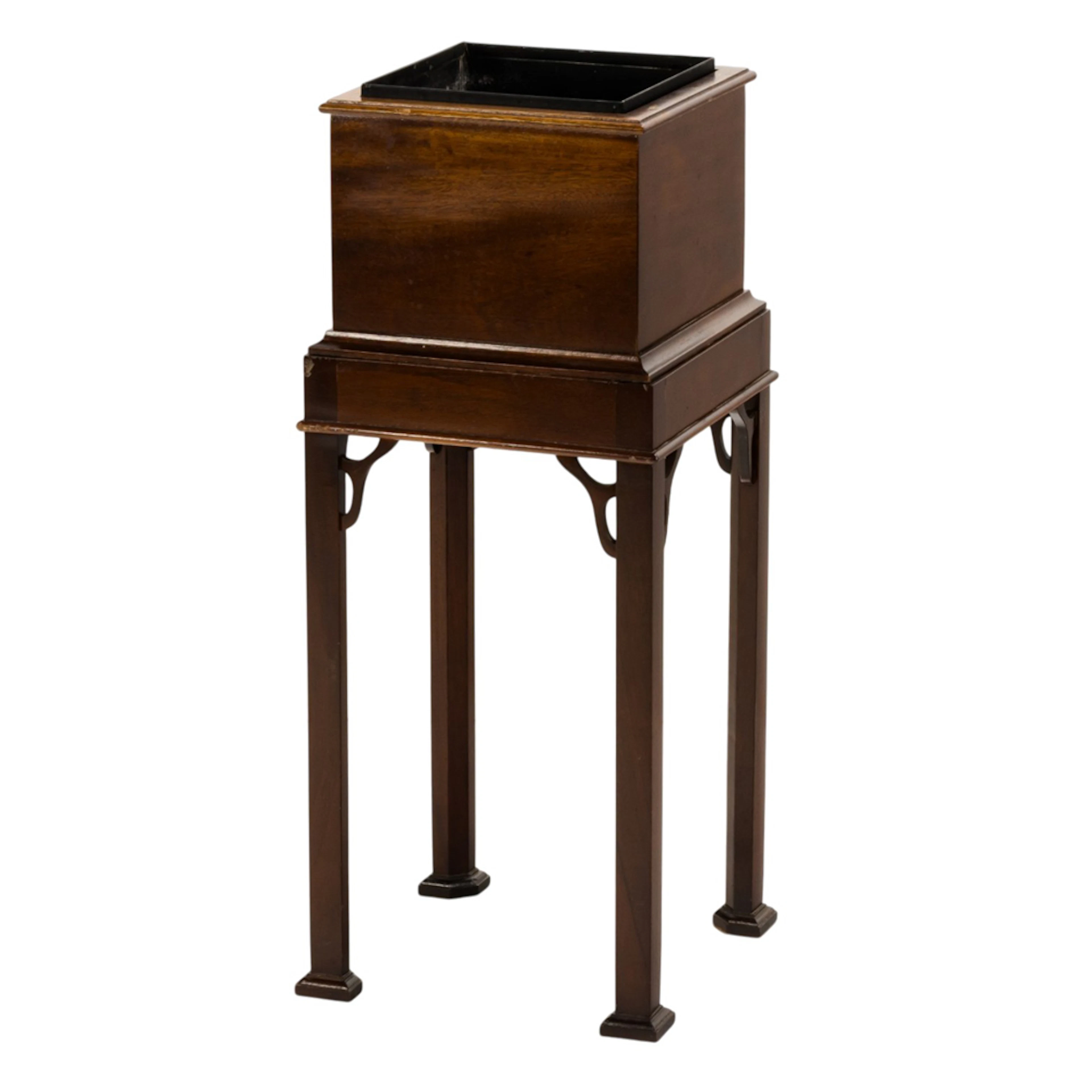 A Regency style jardiniere