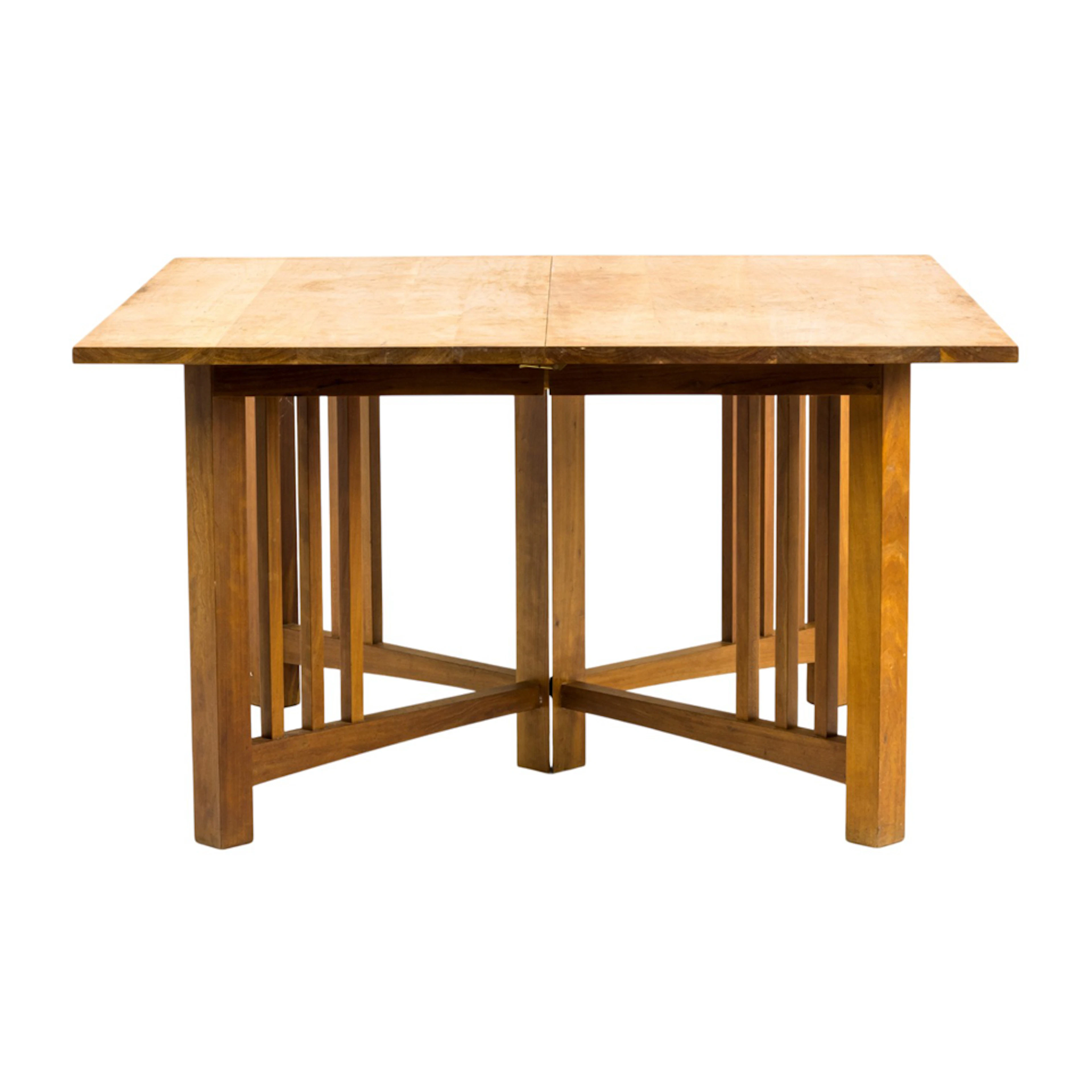 A Thomas Moser cherry dining table 2006