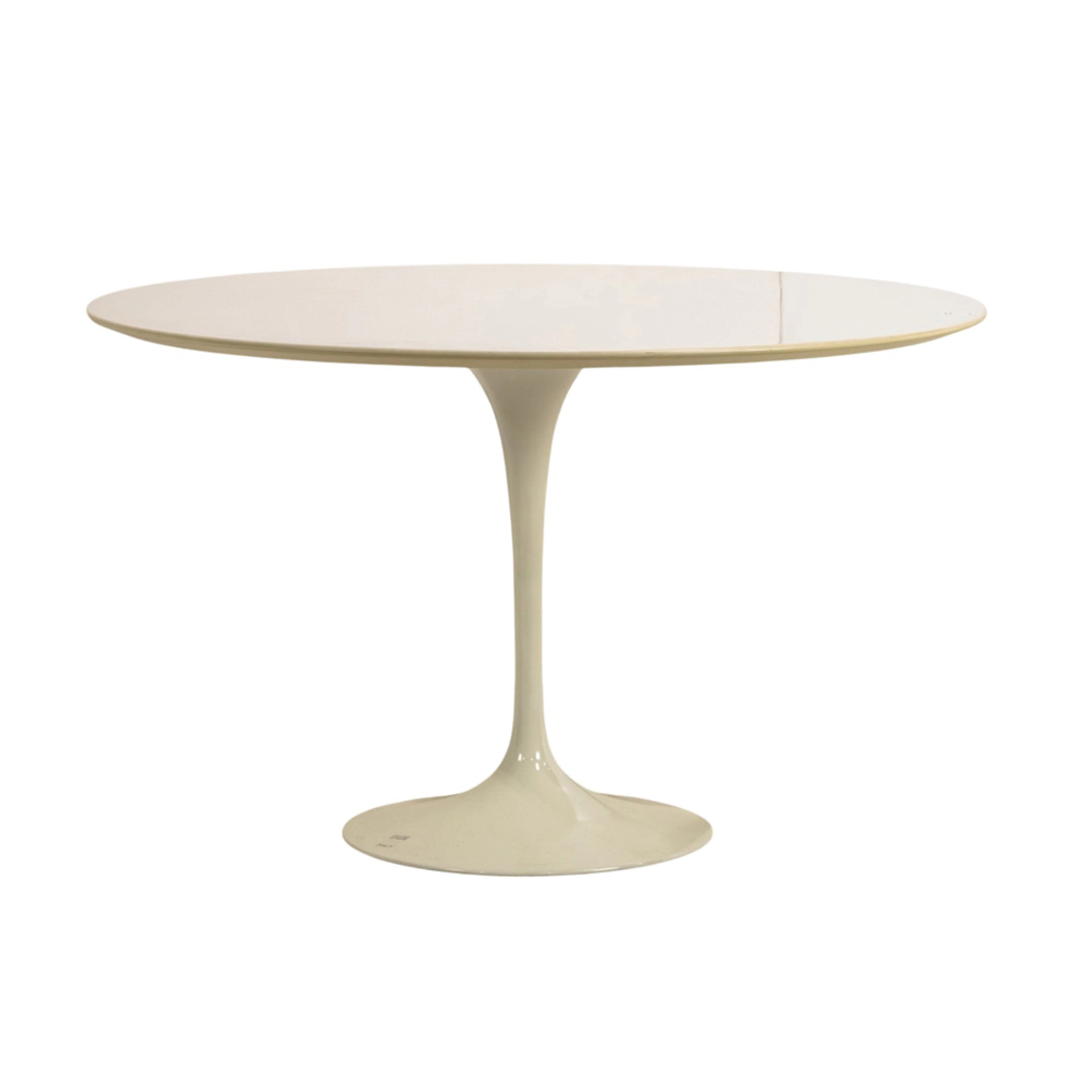 An early Eero Saarinen for Knoll International Tulip table