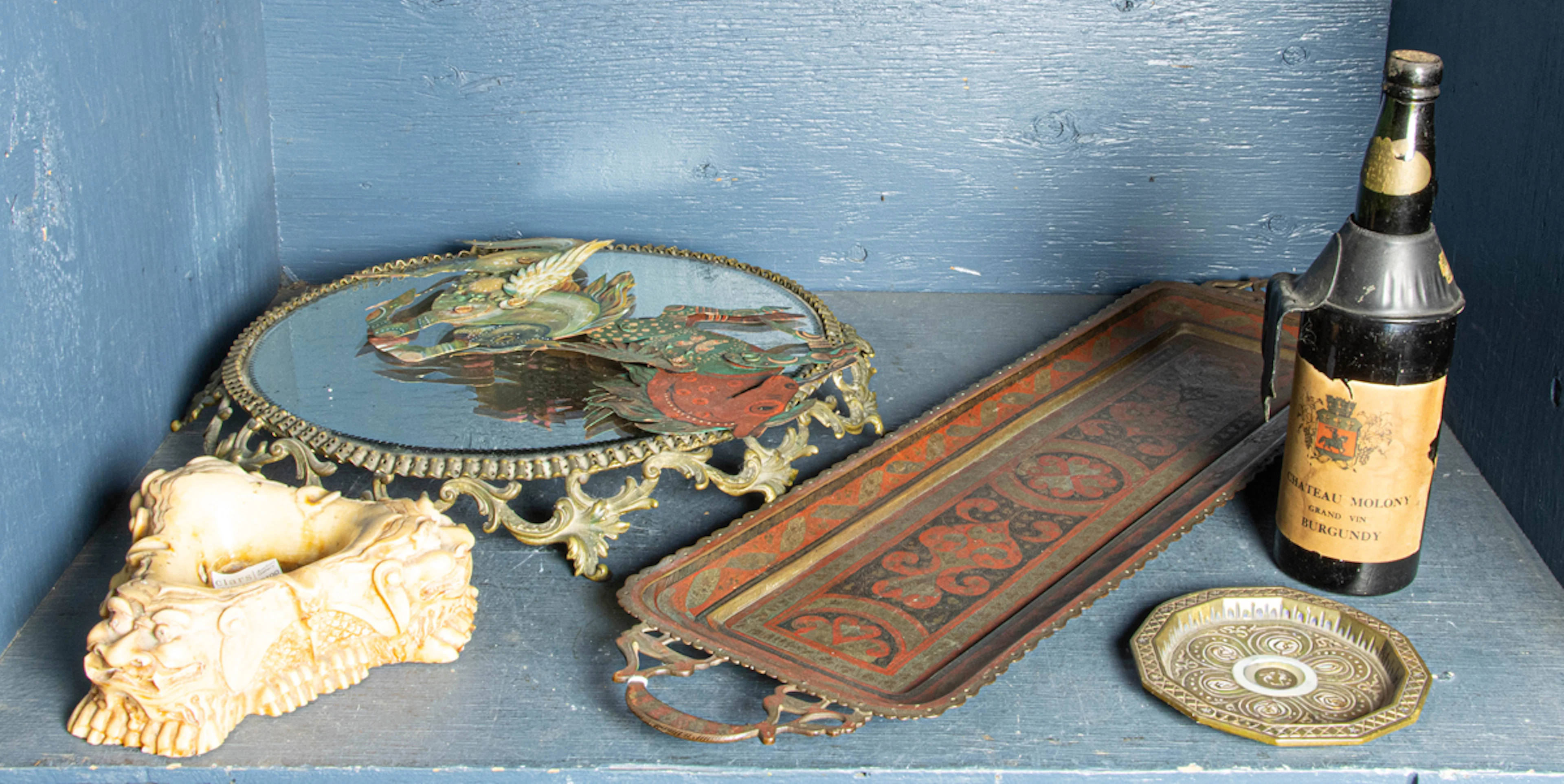 An assembled group of decor