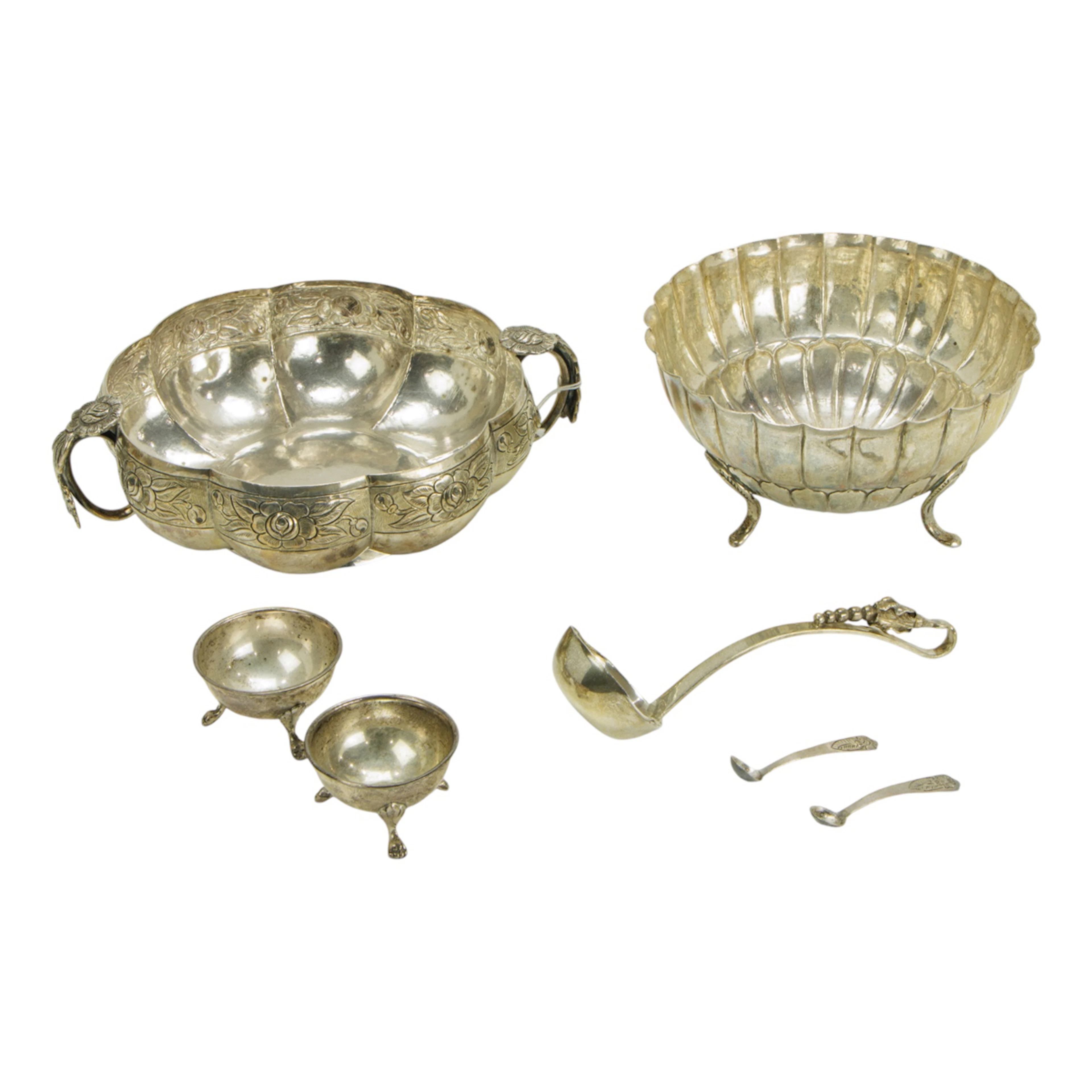 A group of Mexican silver items