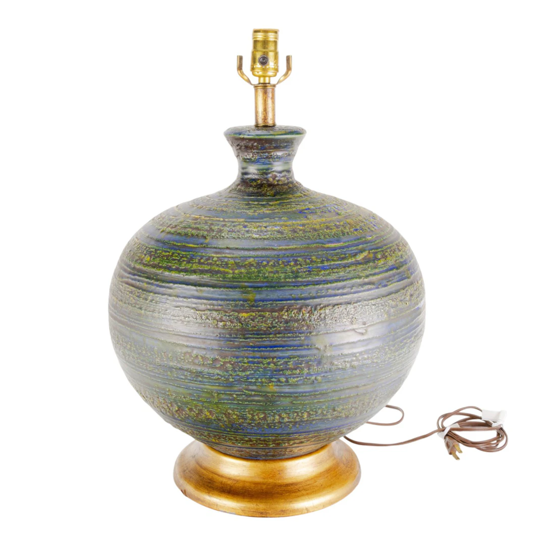 A large Mid Century Modern lava glaze ceramic table lamp
