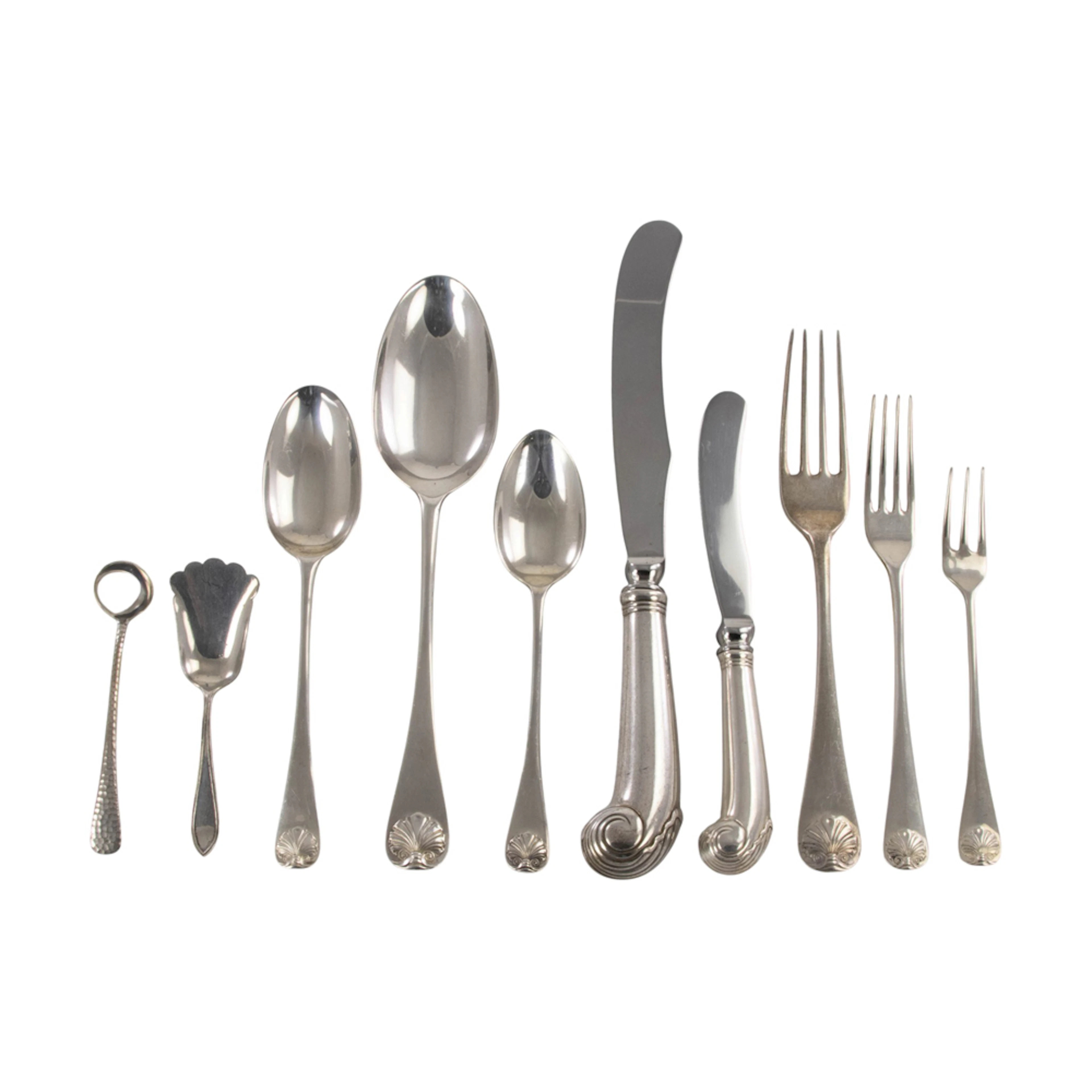 A sterling flatware set, Stieff, Williamsburg Shell