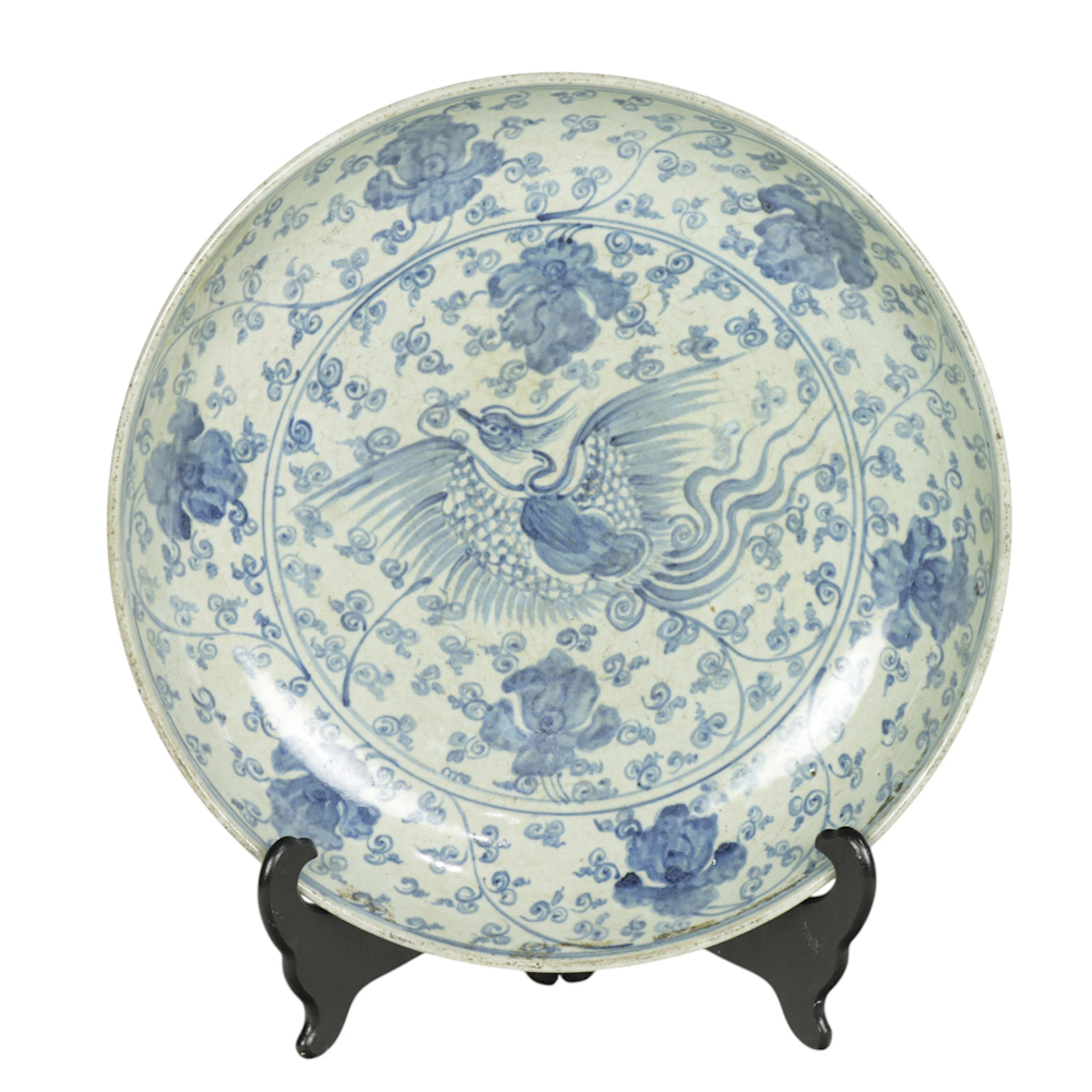 A Chinese blue and white Ming-style charger