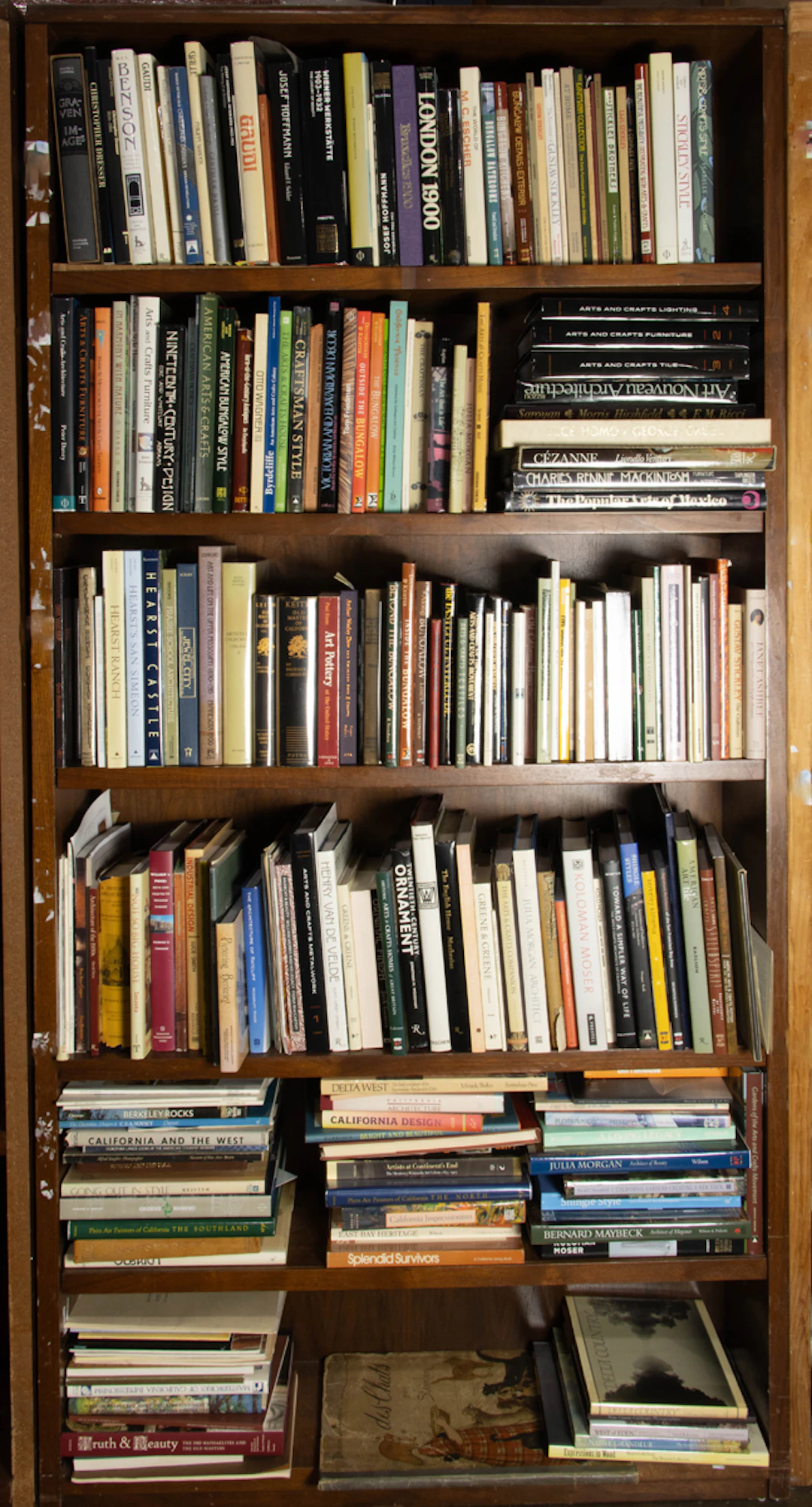 An assembled group of books on the mostly on the history of the Arts