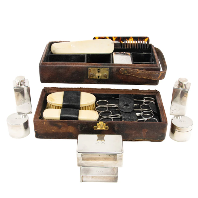 An Hermes leather gentleman's dressing case