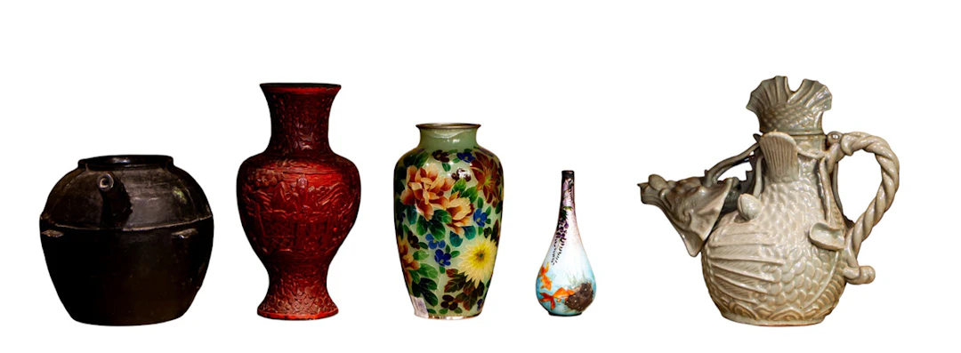 (lot of 6) Chinese and Japanese decorative objects