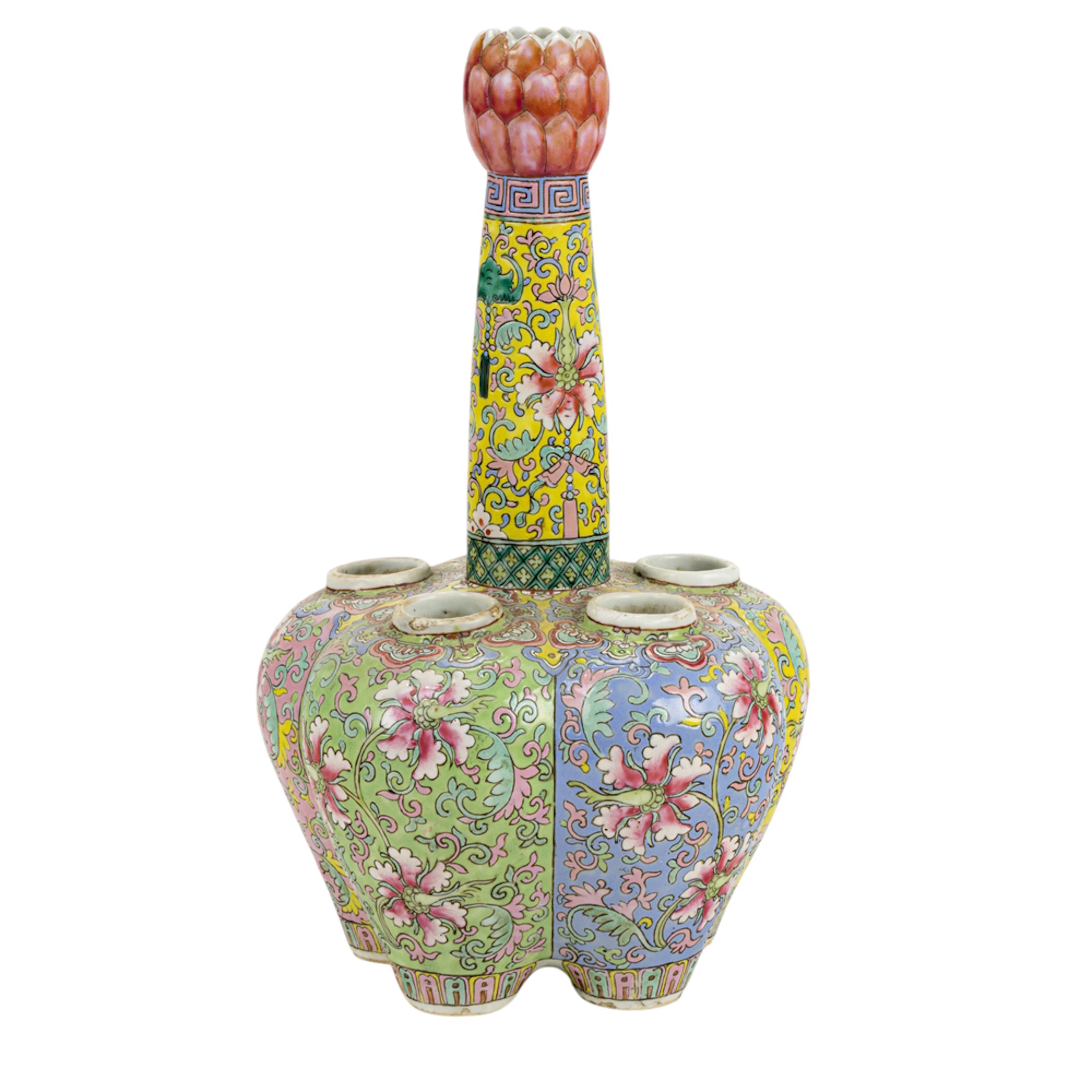 A Chinese famille rose tulip form vase