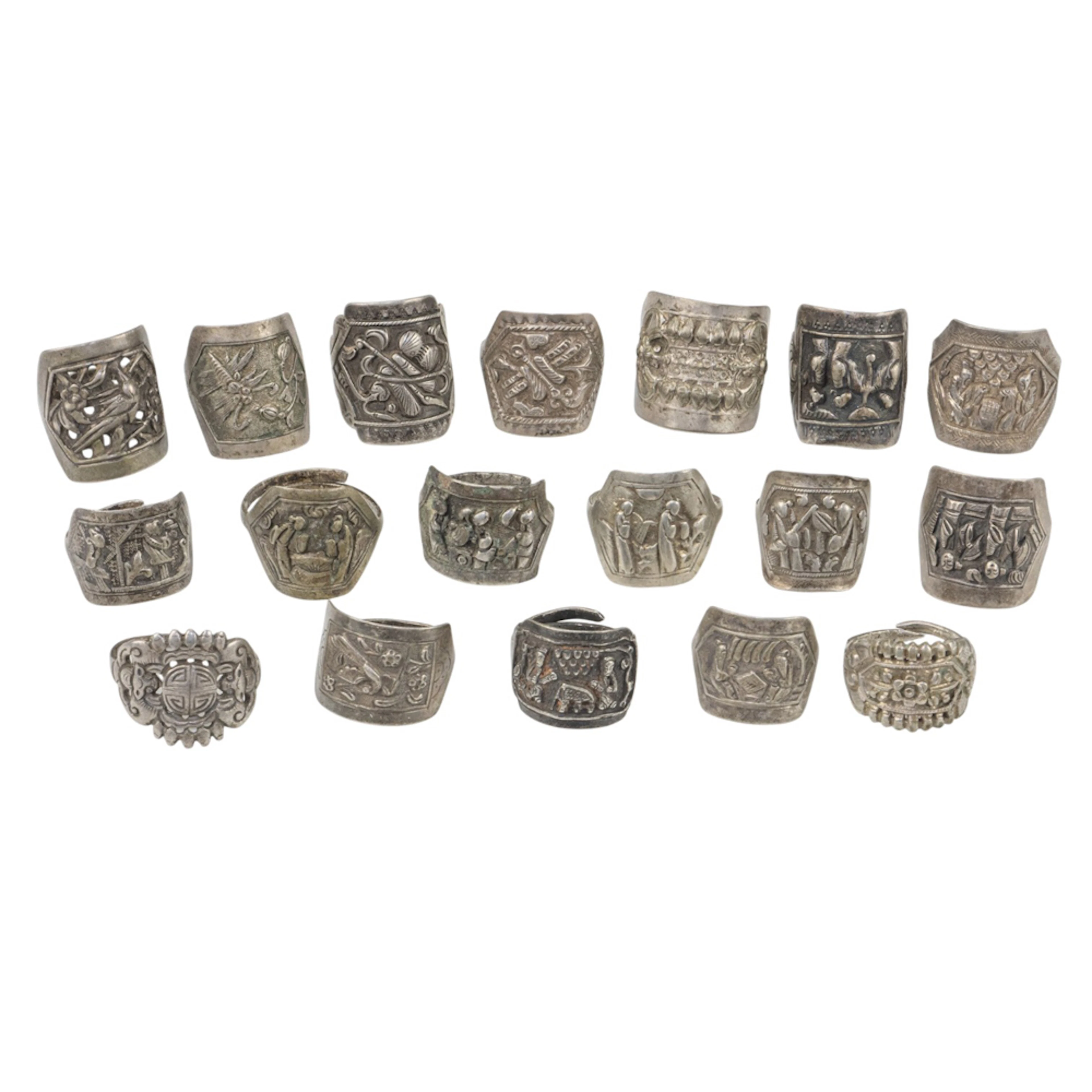 (lot of 18) Chinese silver rings
