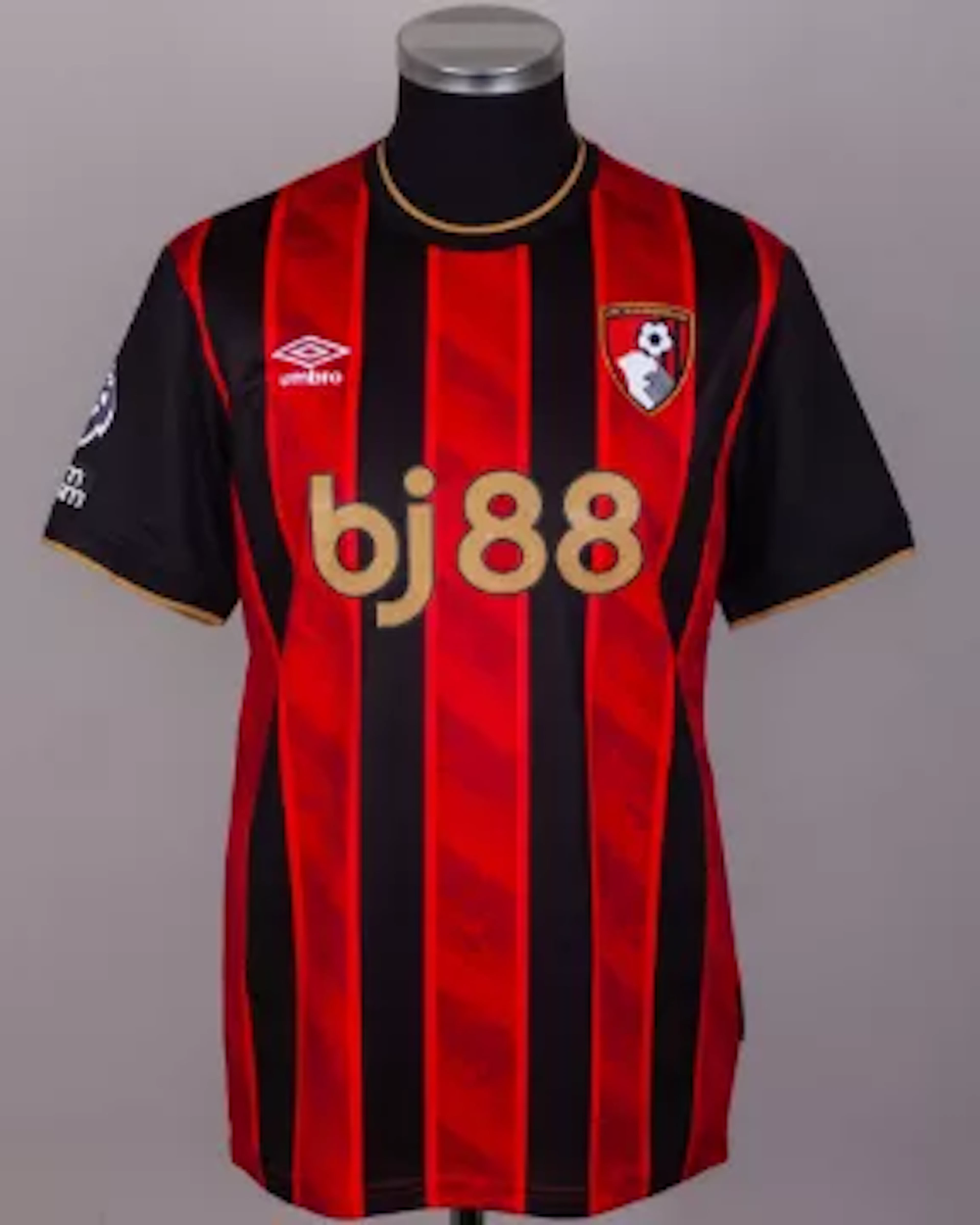 Evanilson red and black No.9 Bournemouth signed home shirt, 2025-26