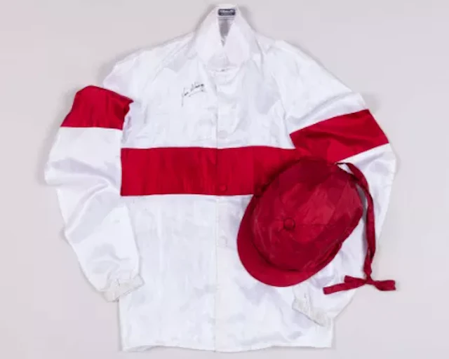 Racing colours of Major Lionel Holliday signed by jockey Joe Mercer