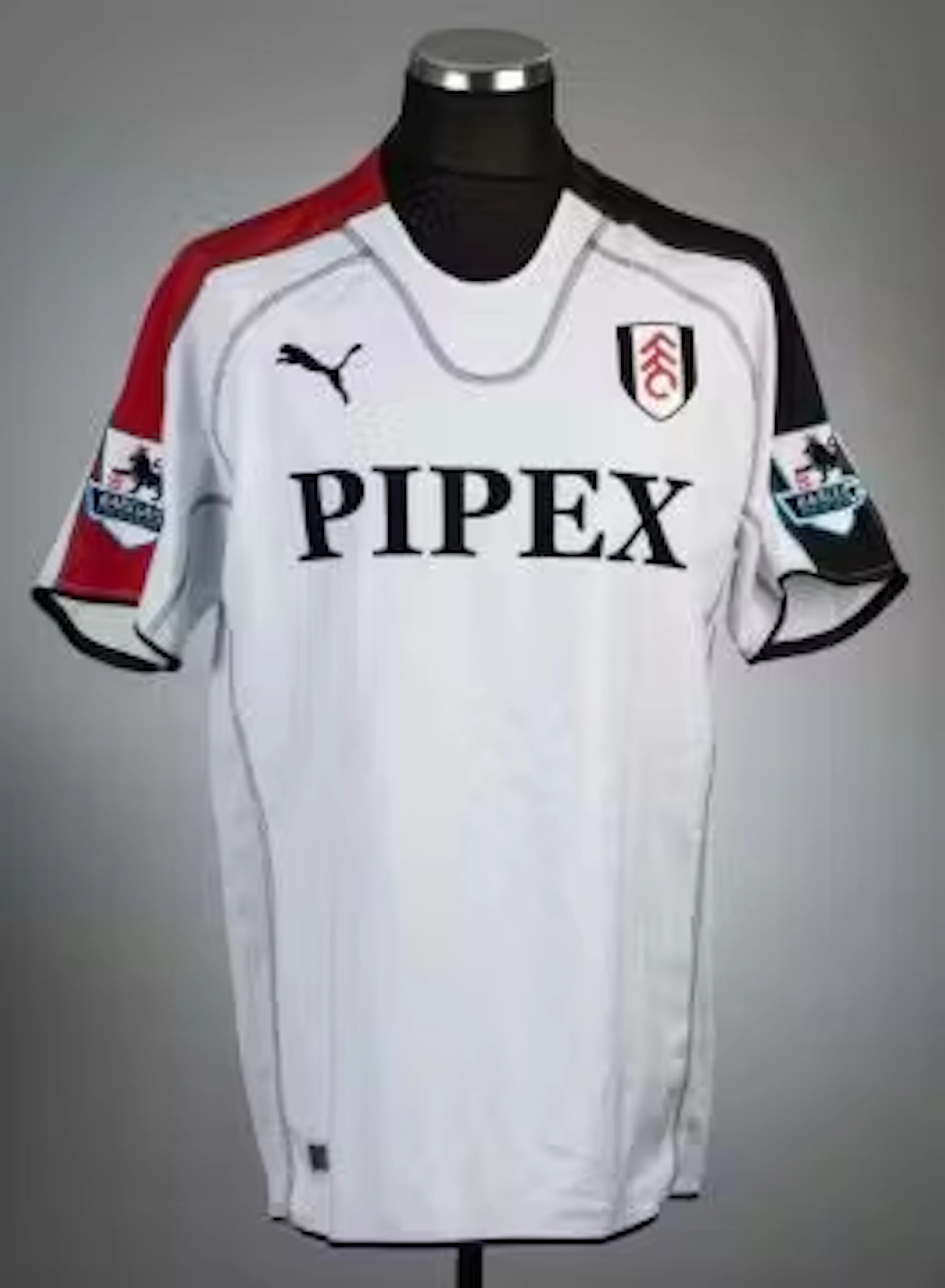 Wayne Bridge white Fulham No.31 home shirt, 2005-06