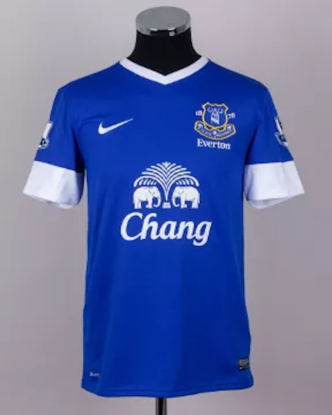 Marouane Fellaini blue No.25 Everton signed match issued short-sleeved