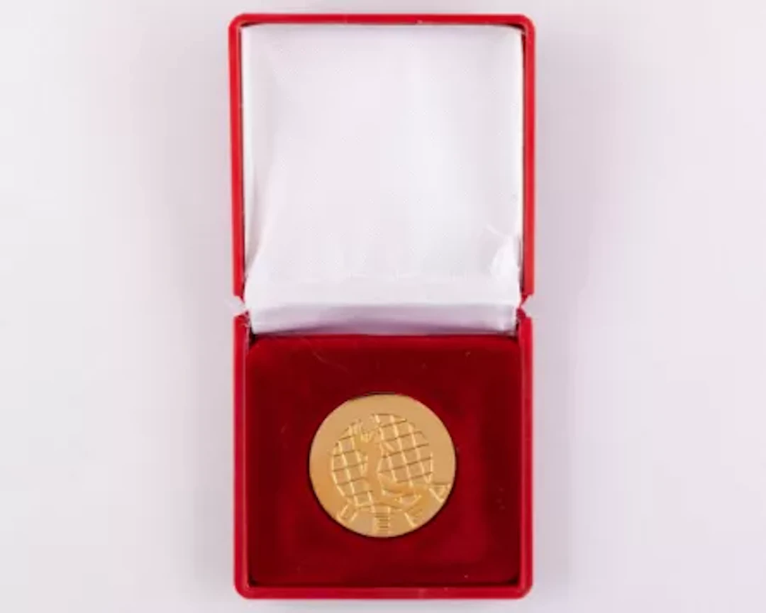 Emlyn Hughes - The Liverpool Captain's UEFA Cup Winners medal, 1976