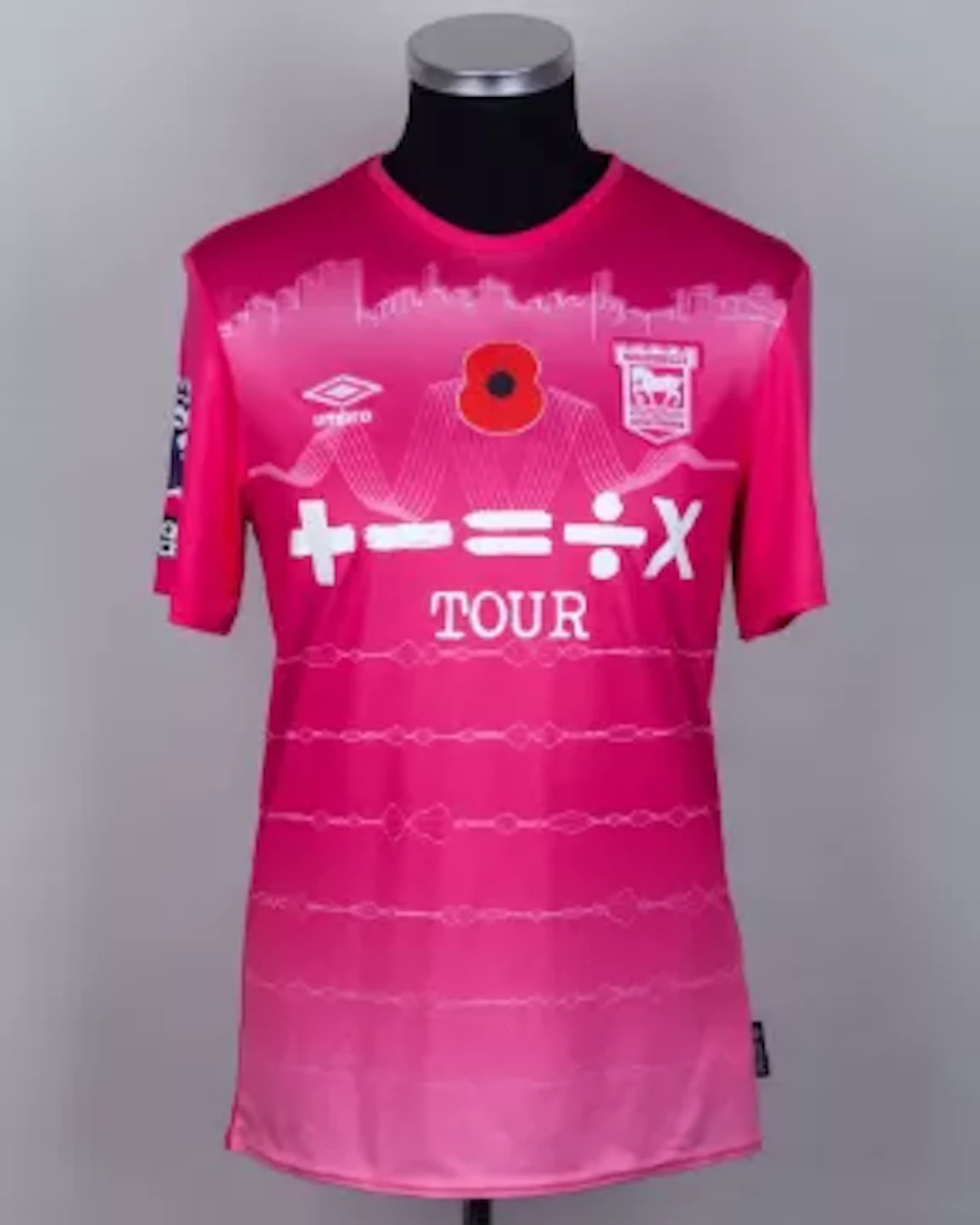 Ben Johnson pink No.18 Ipswich Town short-sleeved shirt, 2024-25