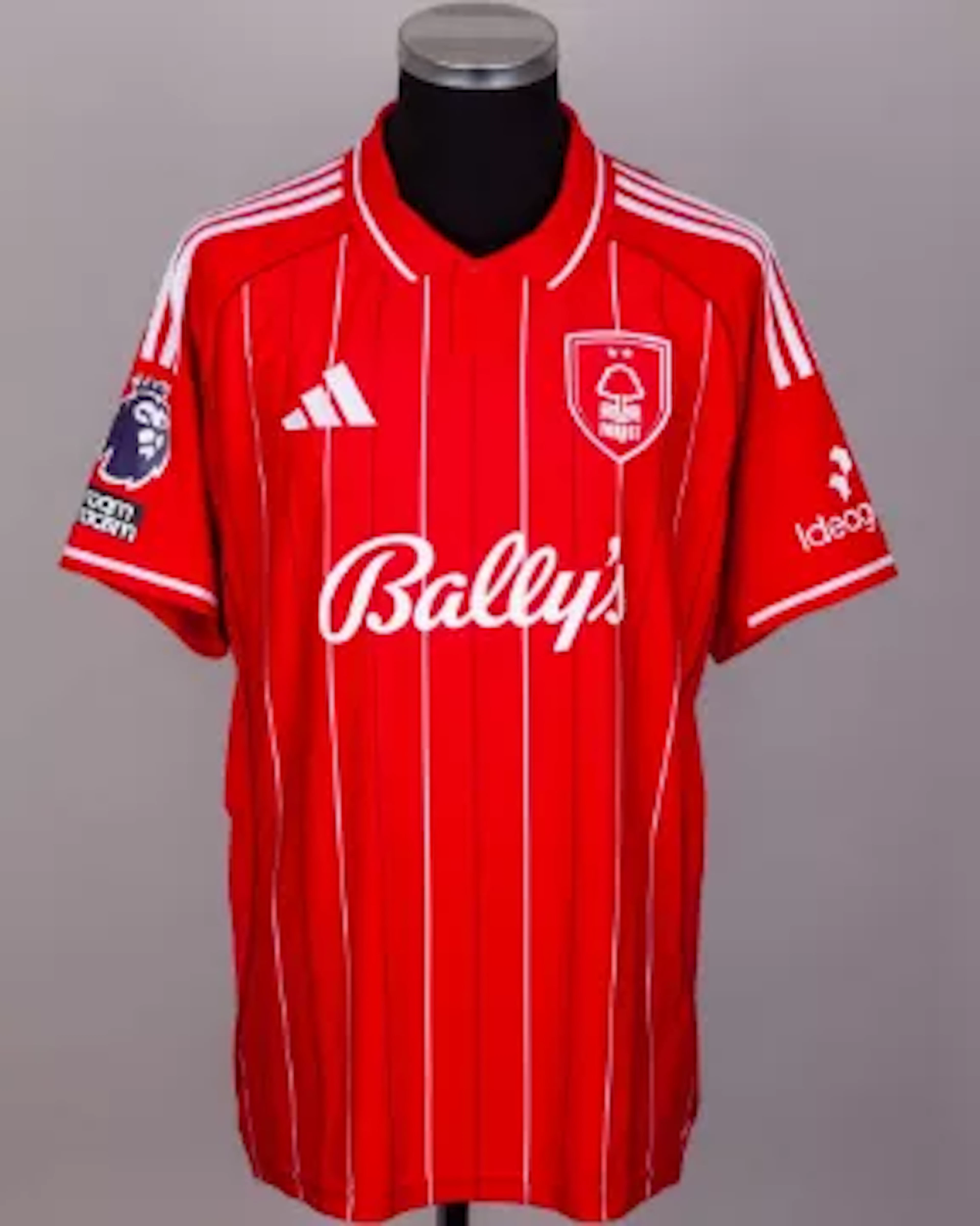 Murillo red No.5 Nottingham Forest signed short-sleeved shirt, 2025-26