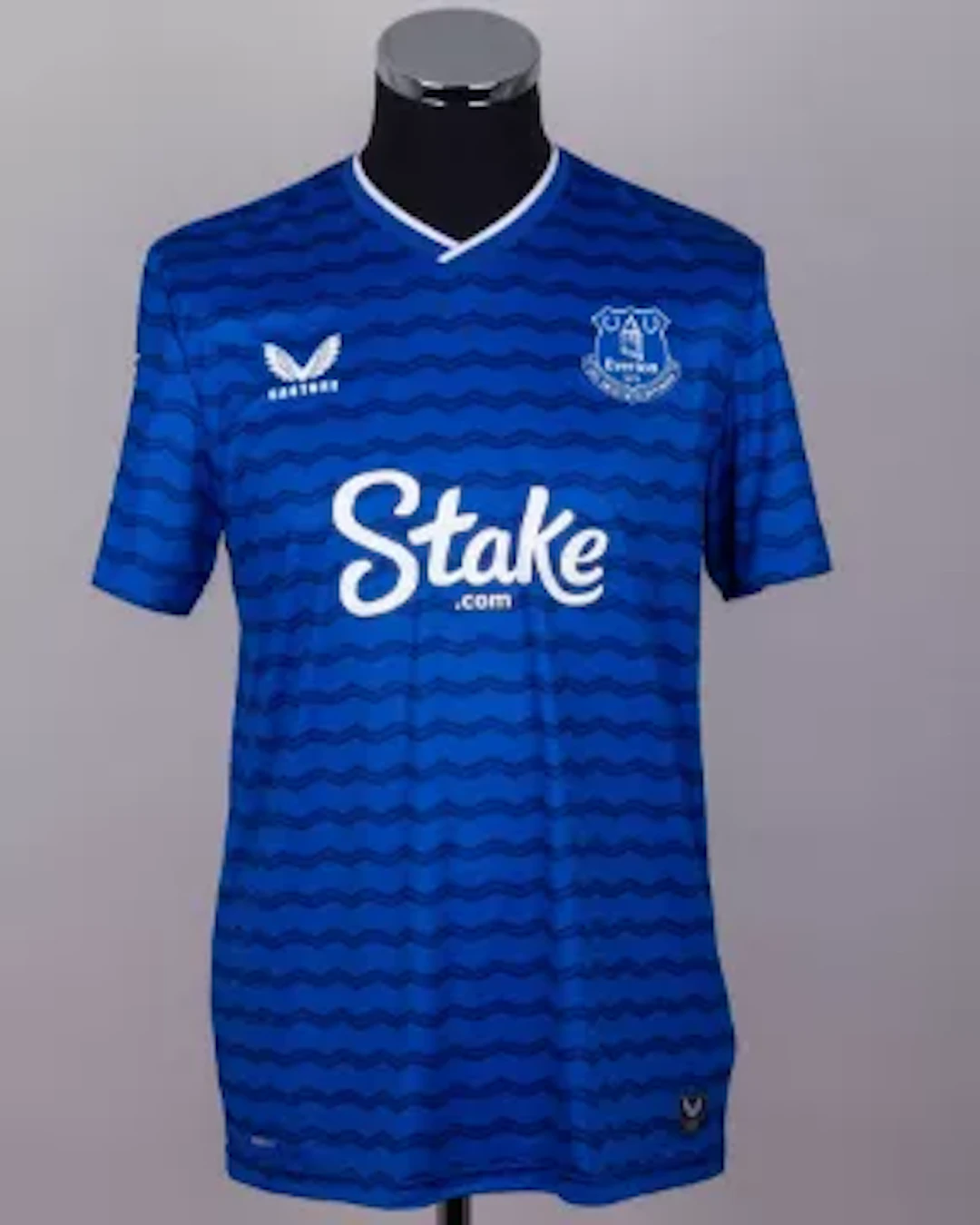 Dwight McNeil blue No.7 Everton short-sleeved shirt, 2025-26