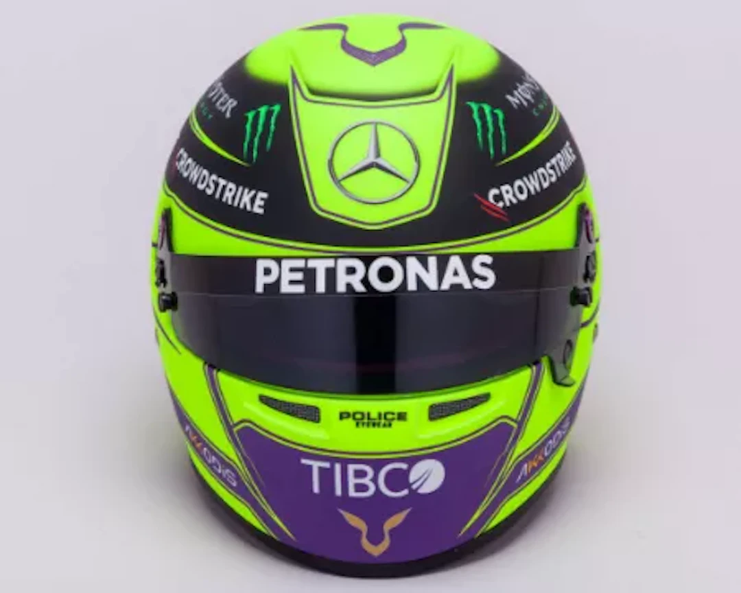 Lewis Hamilton 2022 Mercedes-AMG Petronas F1 Team 1:2 Scale Helmet