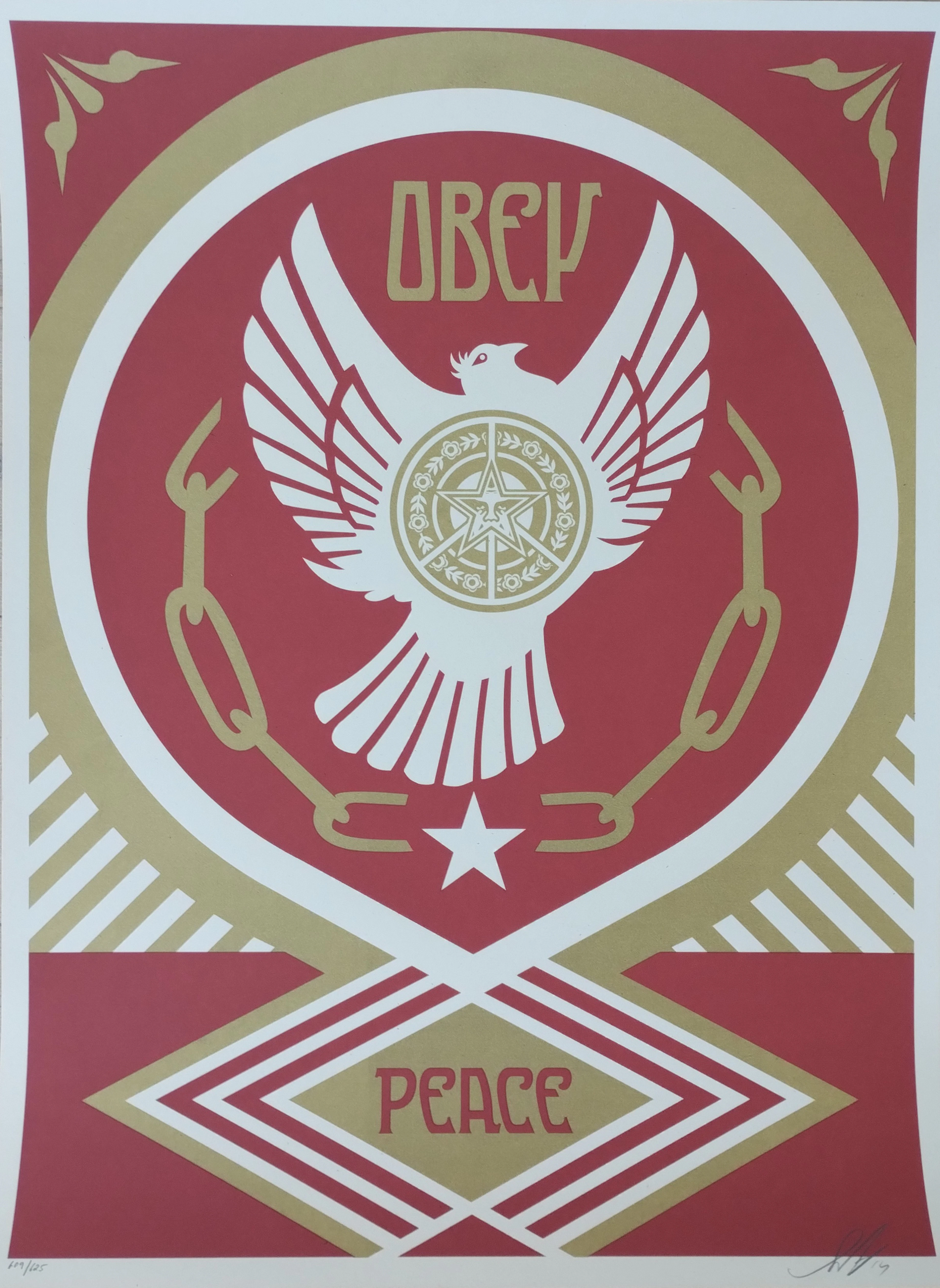Shepard Fairey (Obey Giant) Peace & Freedom Colombe Holiday 2014 -