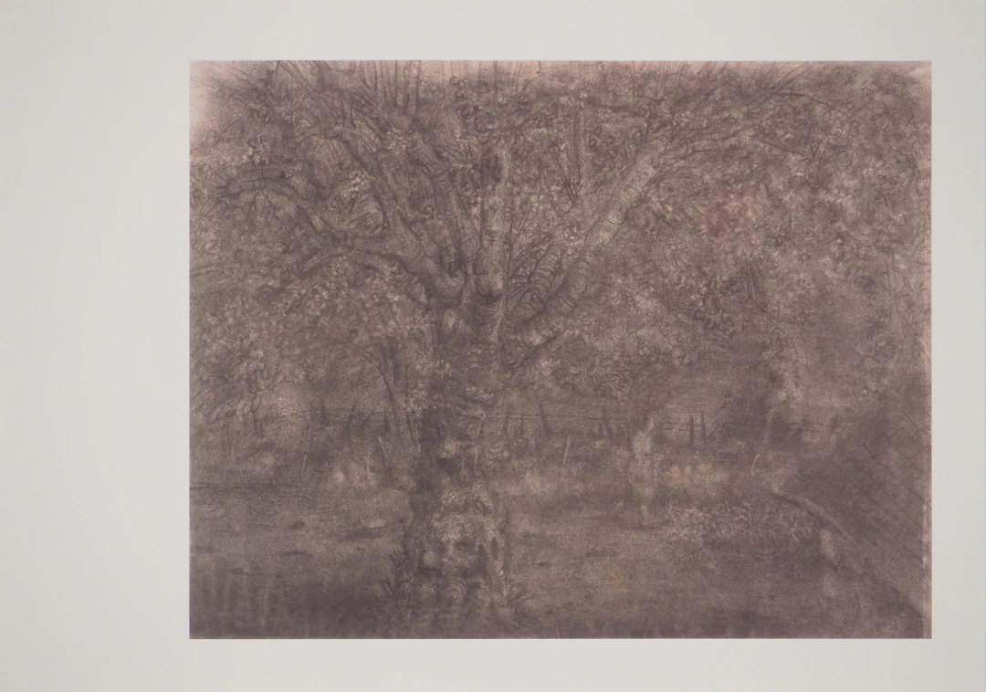 Gérard BARTHELEMY : Paysage avec petite fille, Héliogravure