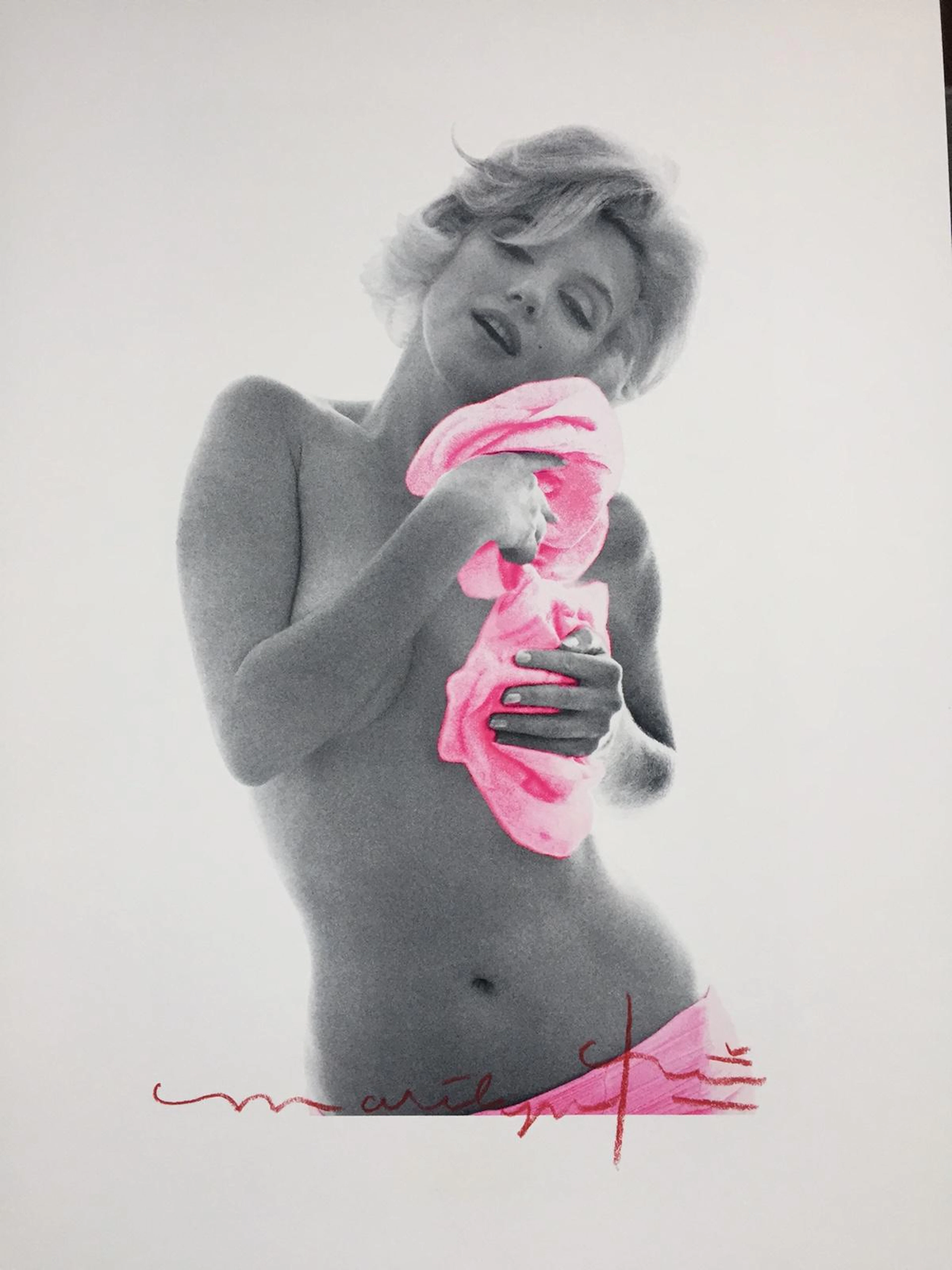 Bert STERN - Marilyn pink roses 2 - Photographie signée