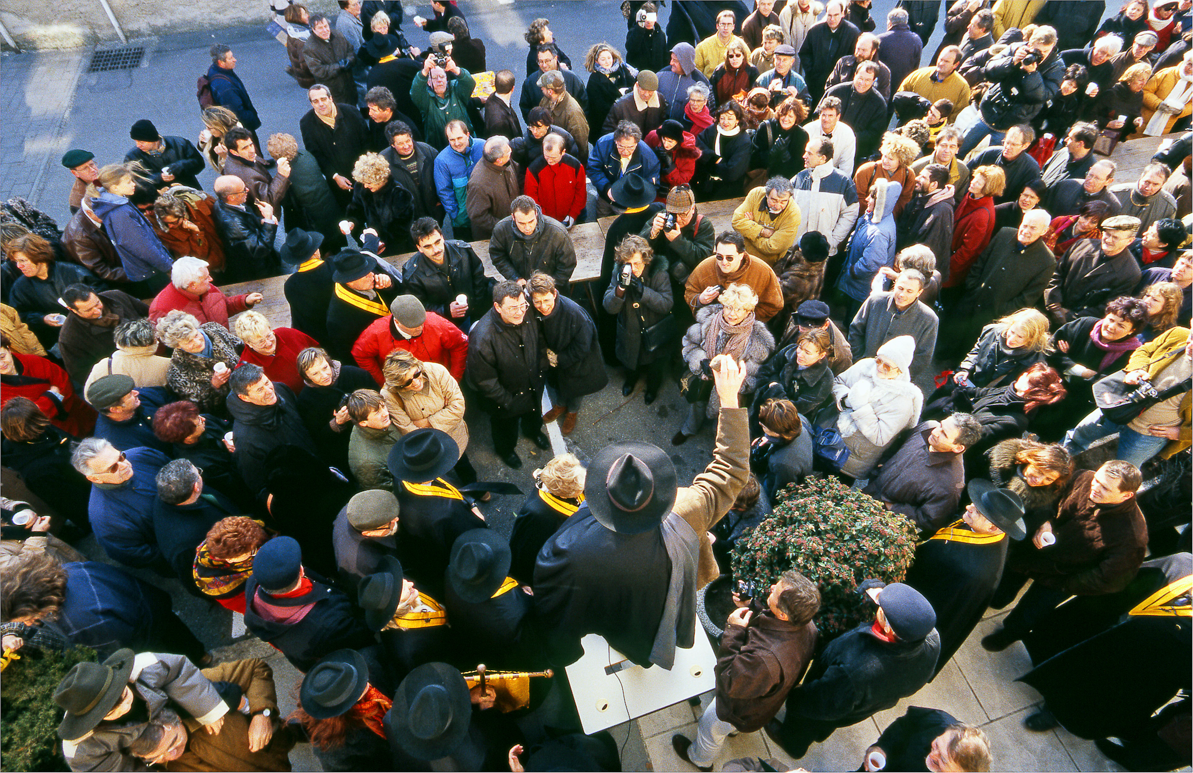José Nicolas - Marché à la Truffes de Richerenches, 1998 - Tirage Lambda
