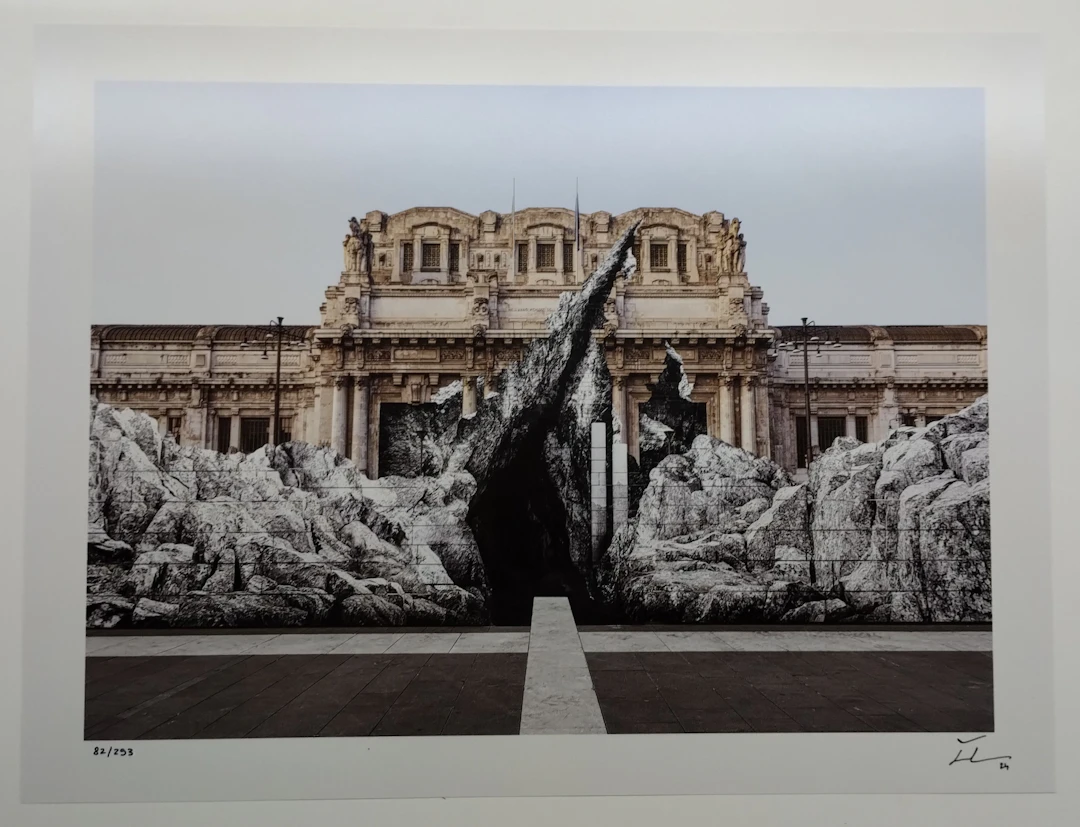JR - La Nascita, Milano Centrale, Italie, 2024
