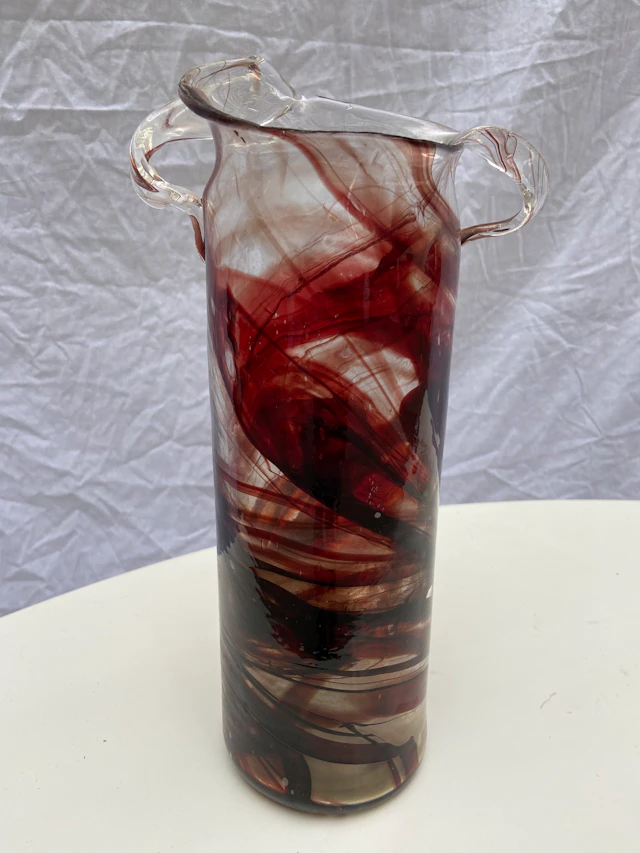 Serge MANSAU pour Murano- Vase rouleau rouge, vers 1990