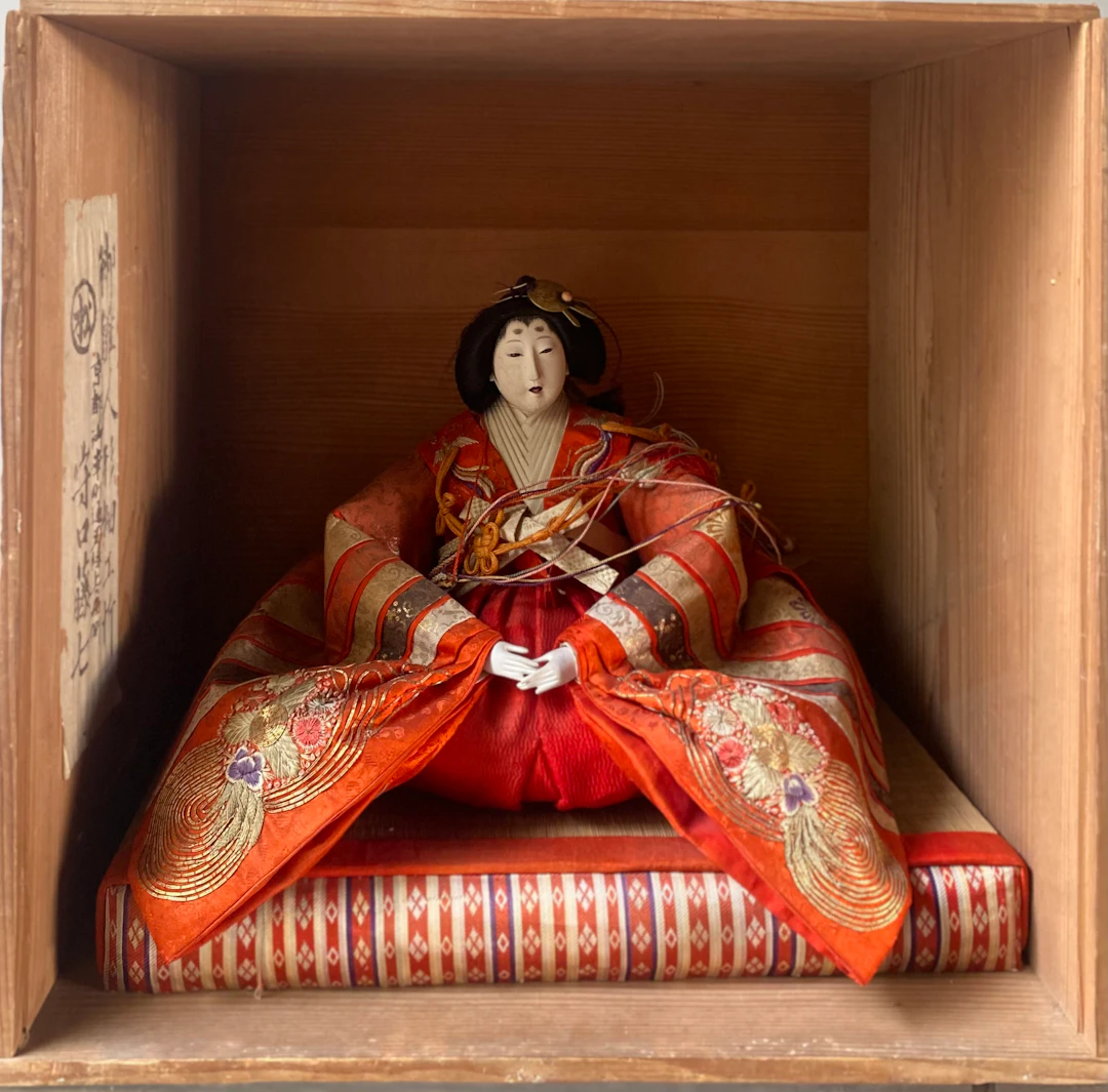 Poupée mariée japonaise