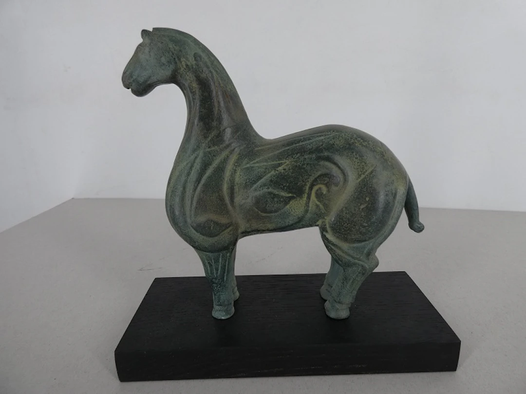 Cheval antique chinois – Reproduction en résine