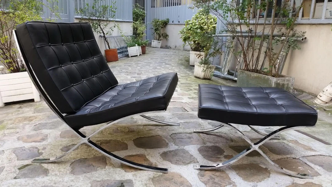Mies Van Der Rohe Barcelona - Barcelona Fauteuil et son ottoman, 2010
