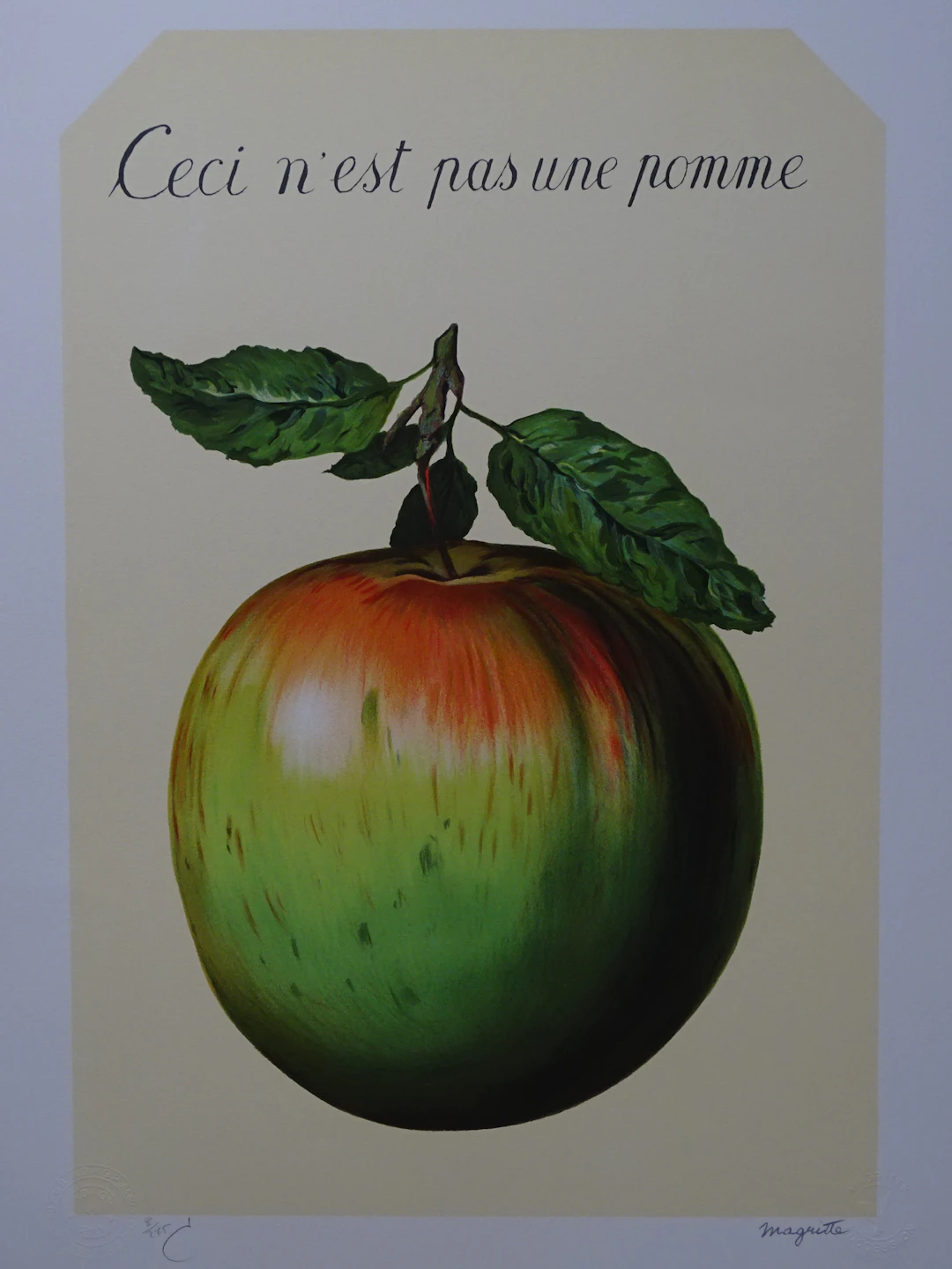 René MAGRITTE - Ceci n’est pas une pomme - Lithographie - 2010