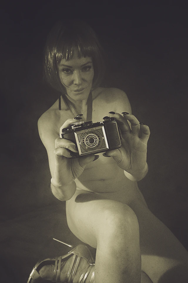 Gaudi .C - Lady photographers, 2019