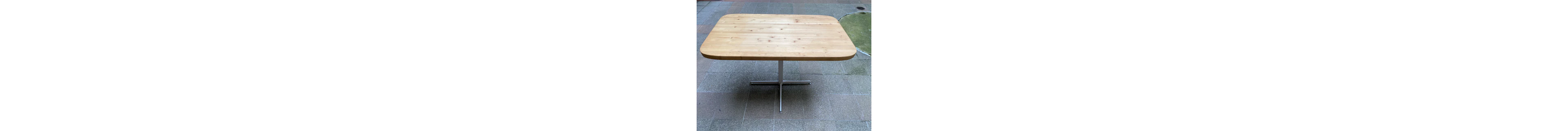 Charlotte Perriand - Table en pin Les arcs - 1969