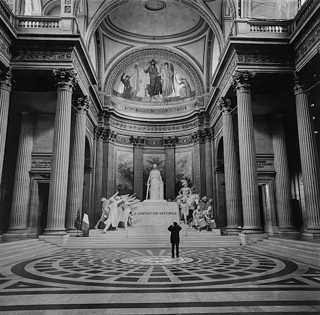 José Nicolas - Le visiteur du Pantheon 2020 - Tirage argentique