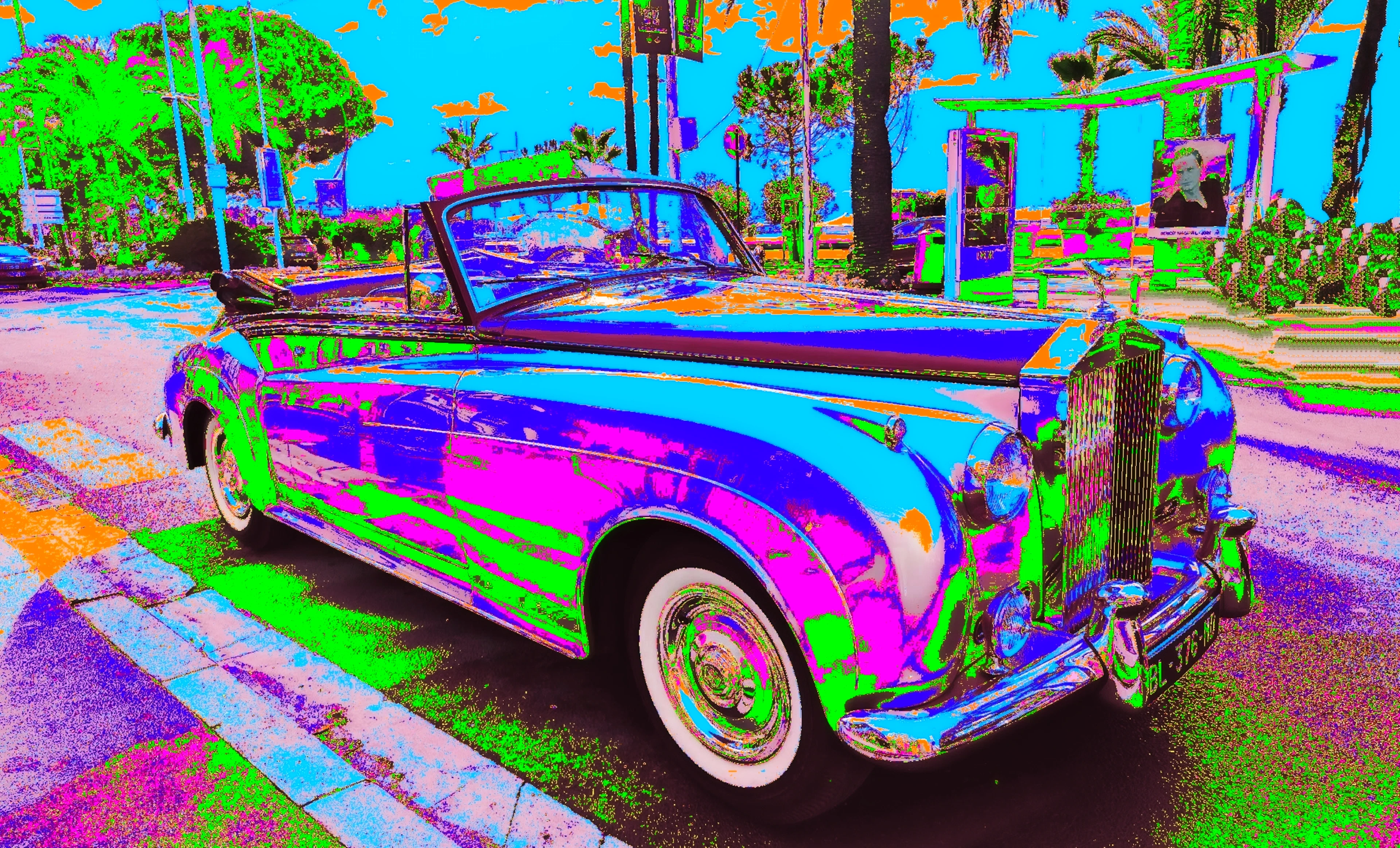 Gaudi .C rolls-royce-pop-art(2026)
