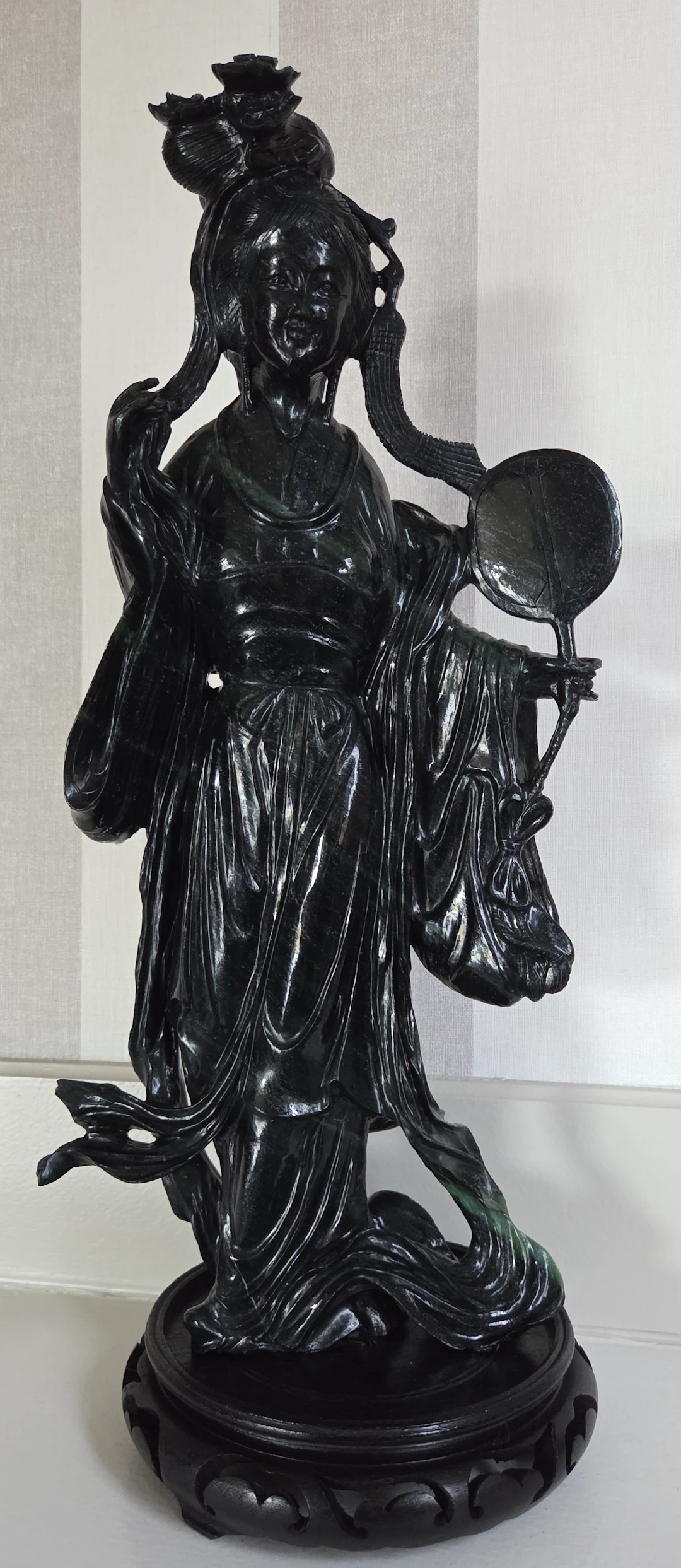 Chine - Jade de Chine - XXème - Statuette en pierre dure