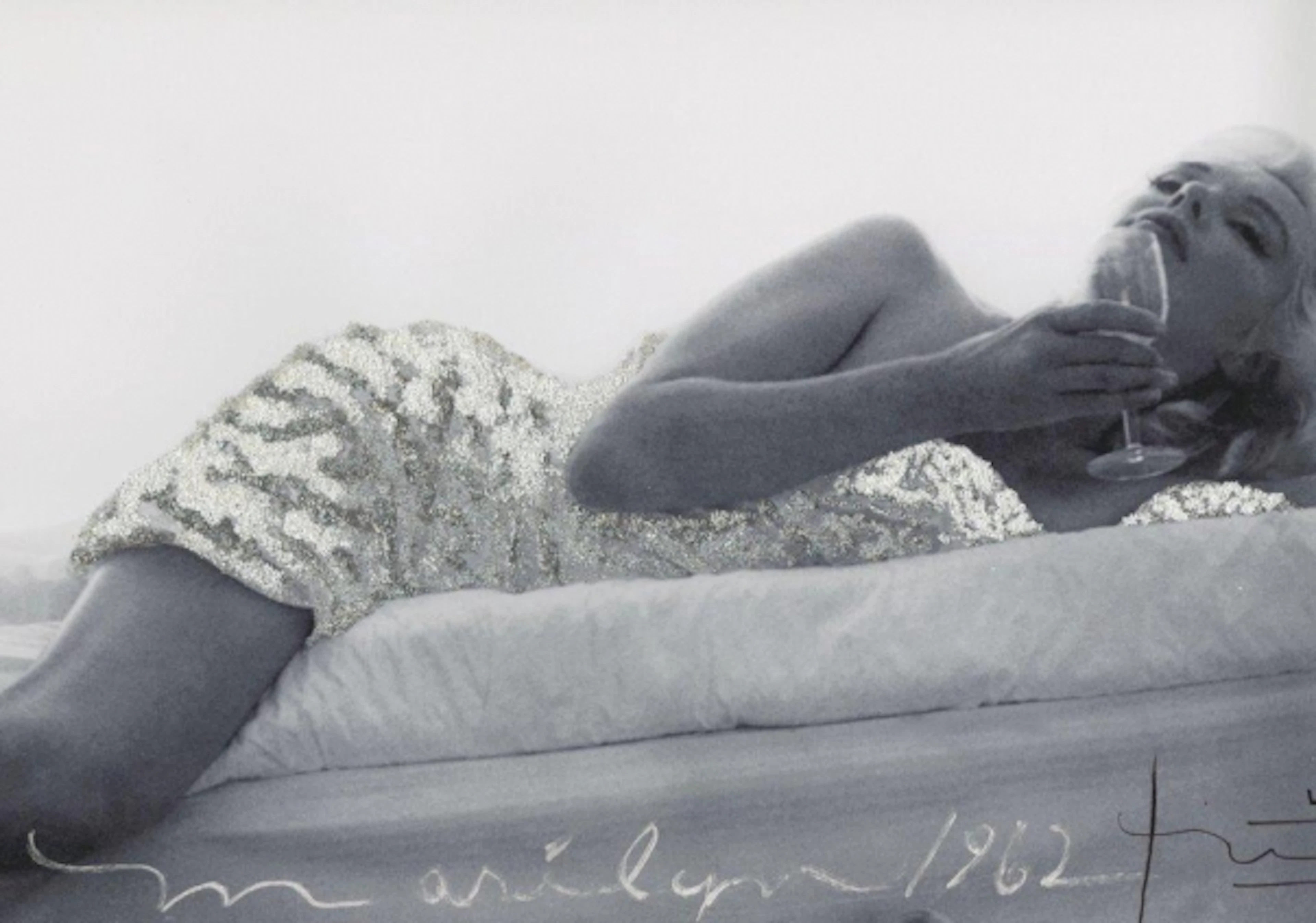 Bert STERN - Marilyn Monroe New baby in silver, 1962, Photographie signée
